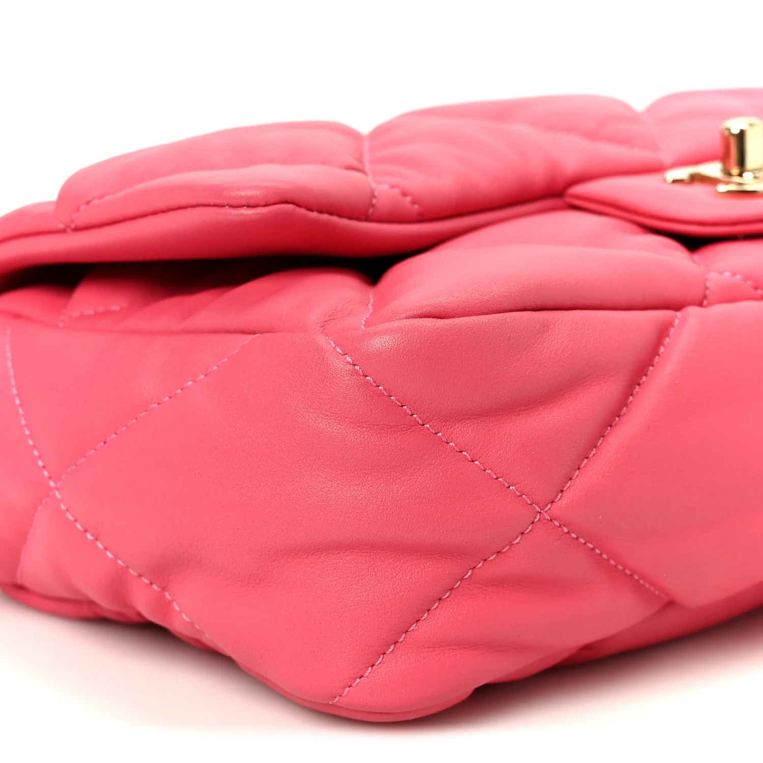 Calfskin Quilted Medium Bubbly Flap Pink - Image 10