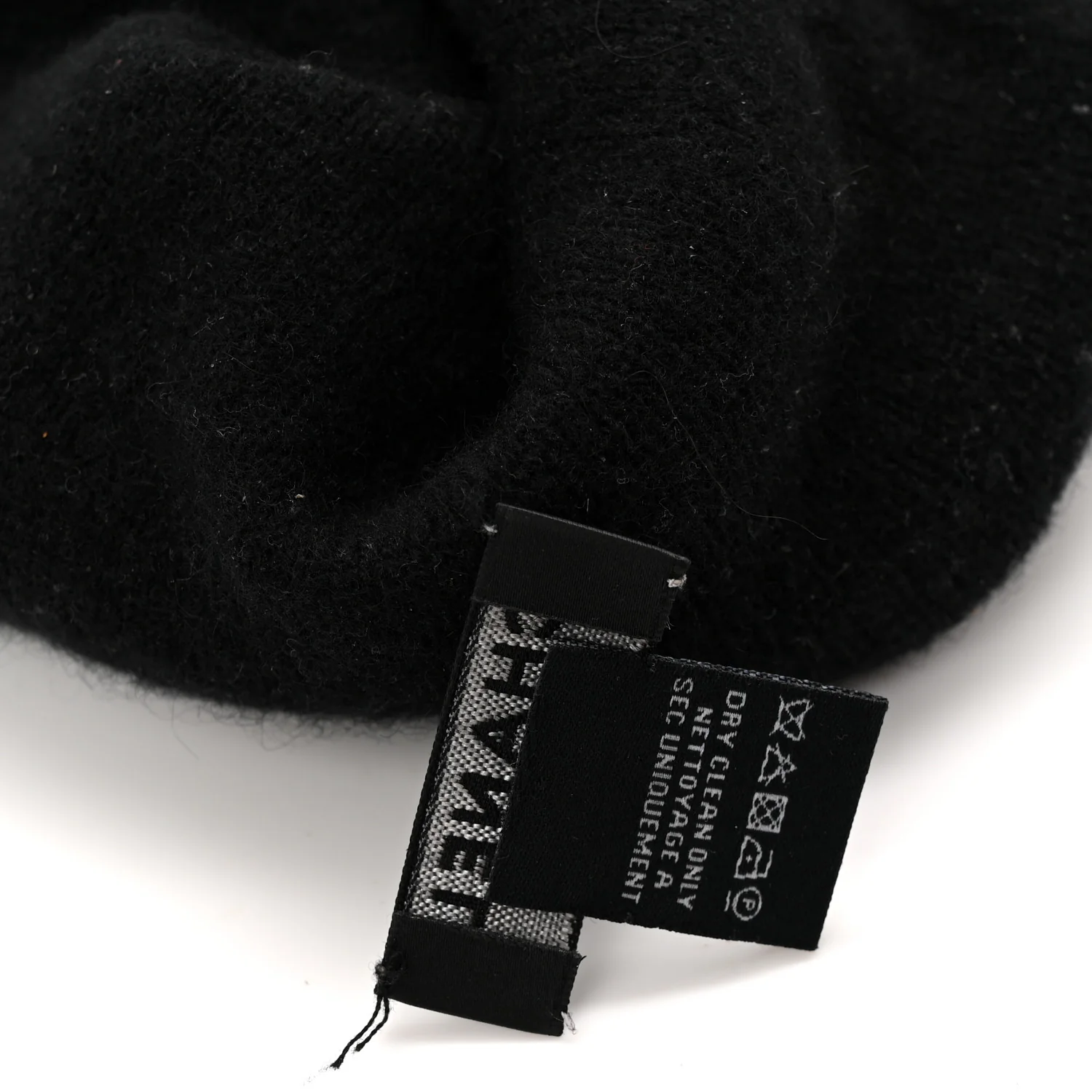 Cashmere Logo Beanie Hat Black White - Image 6