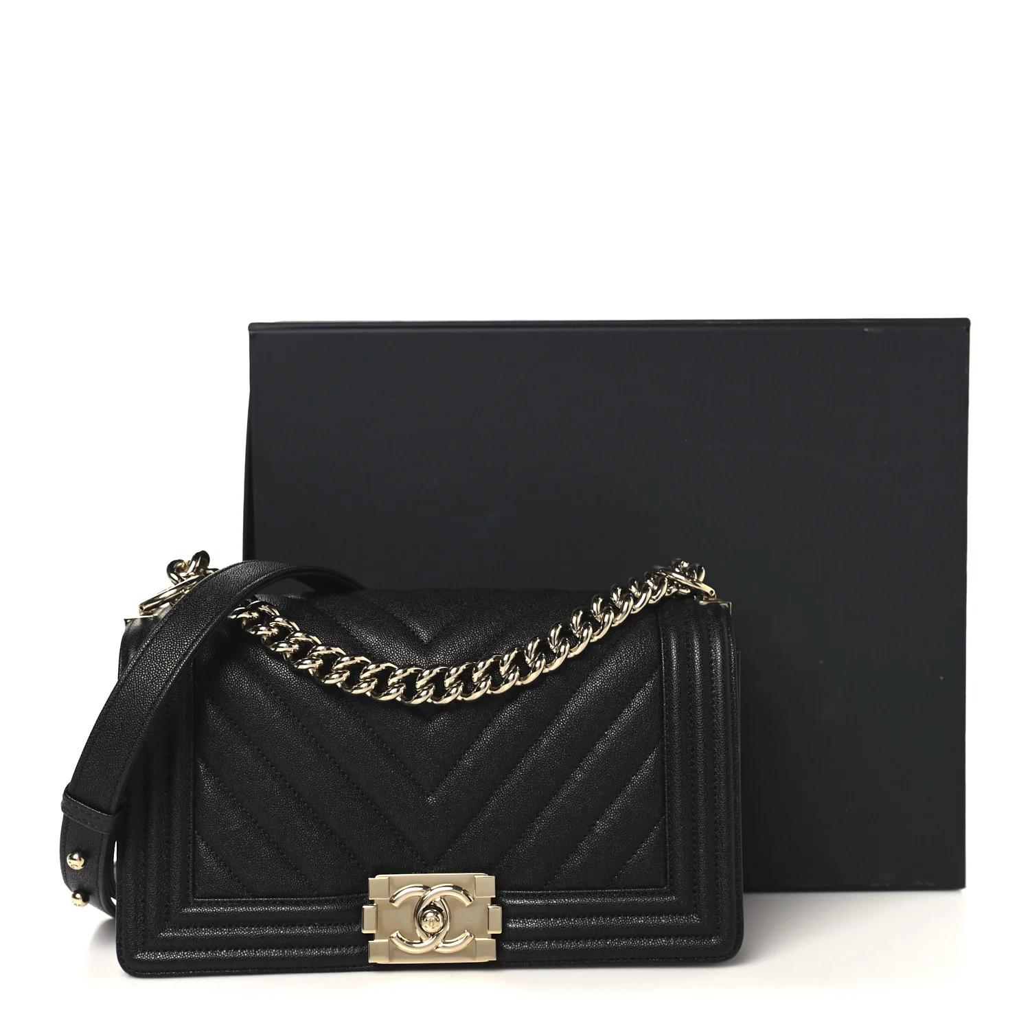 Caviar Chevron Quilted Medium Boy Flap Black - Image 11