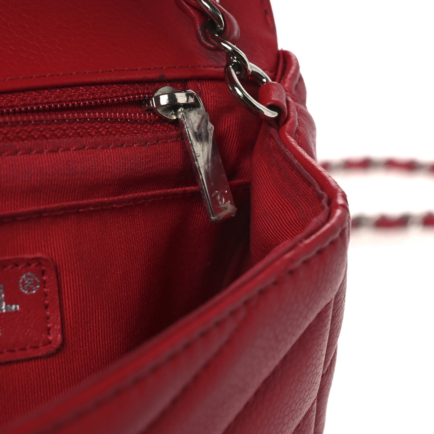Caviar Chevron Quilted Small Single Flap Red - Image 13