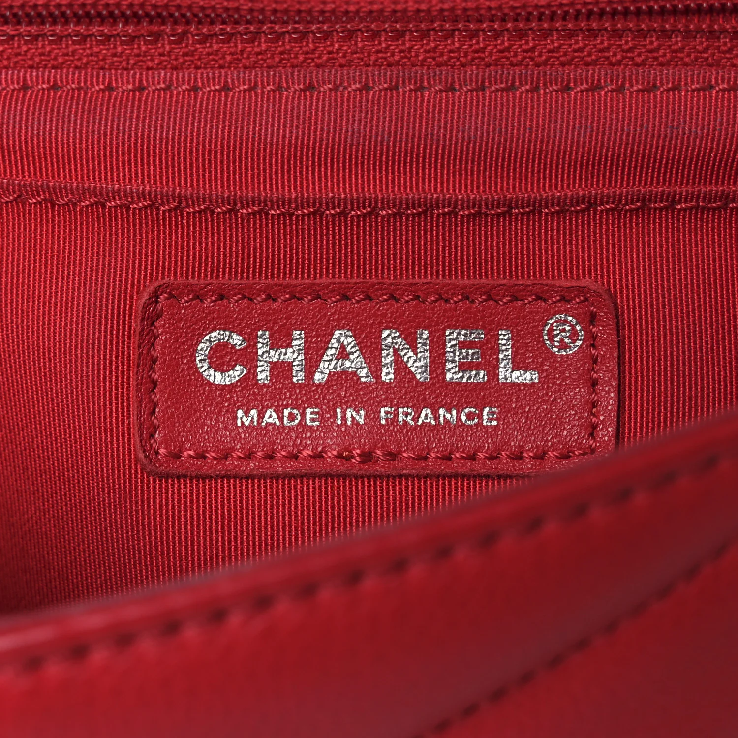 Caviar Chevron Quilted Small Single Flap Red - Image 6