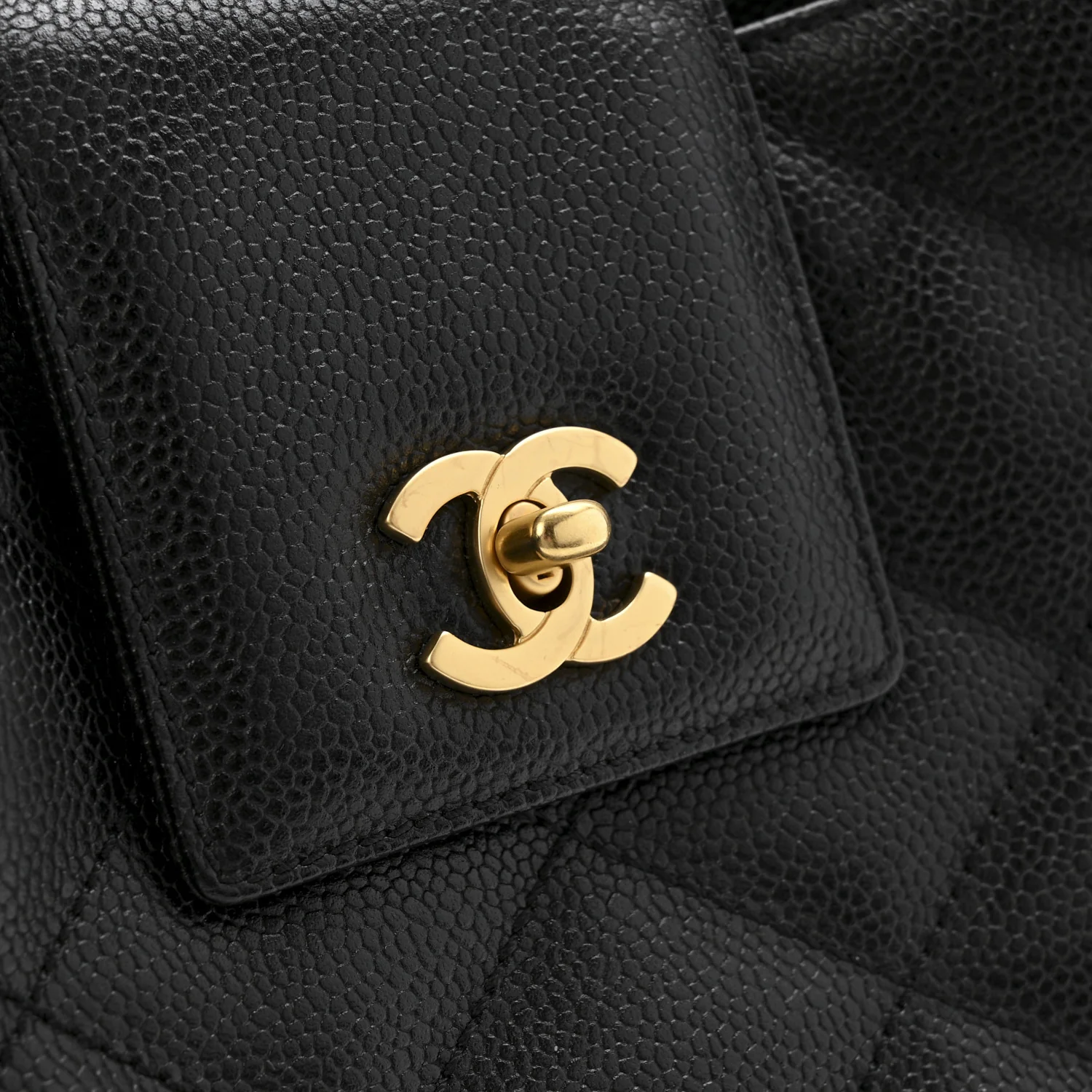 Caviar Diamond Flap Shoulder Bag Black - Image 15