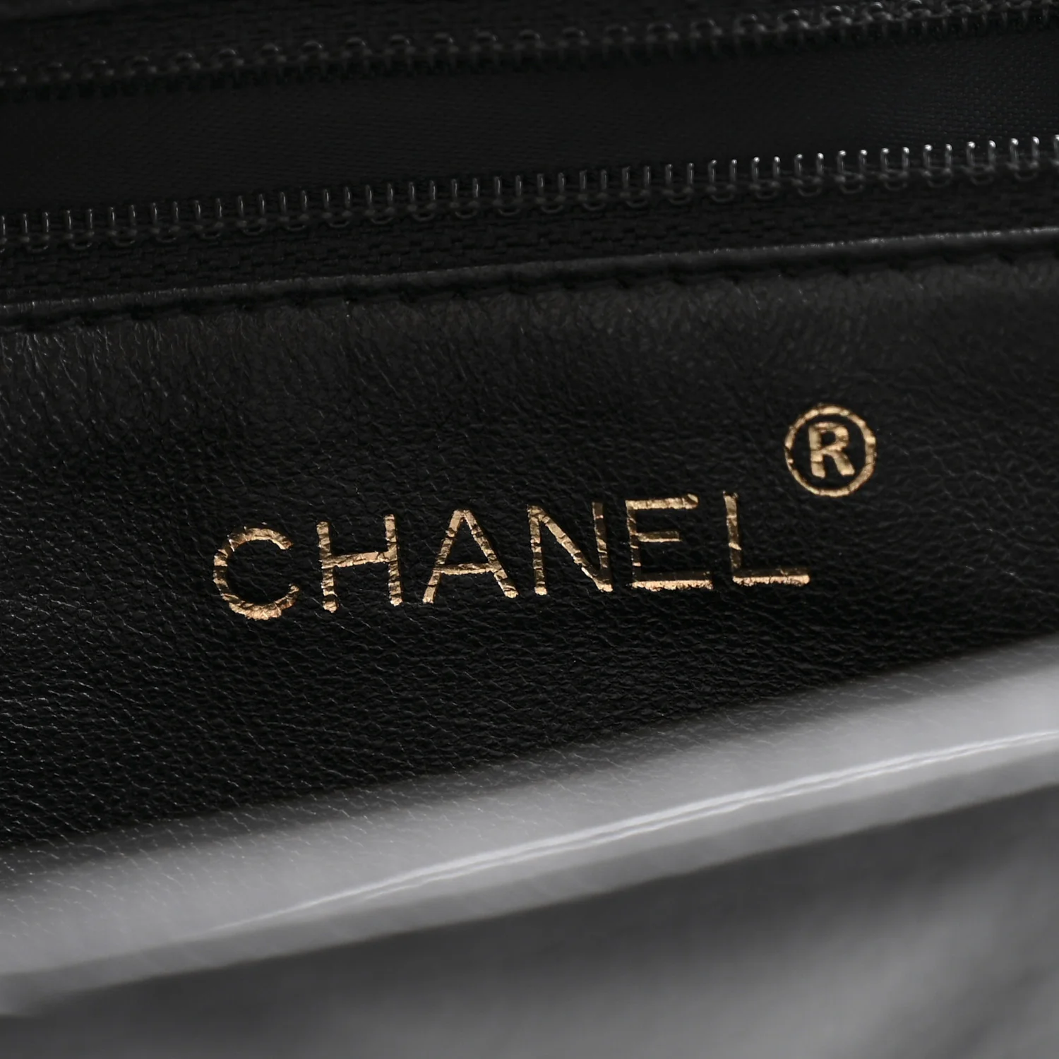 Caviar Diamond Flap Shoulder Bag Black - Image 8