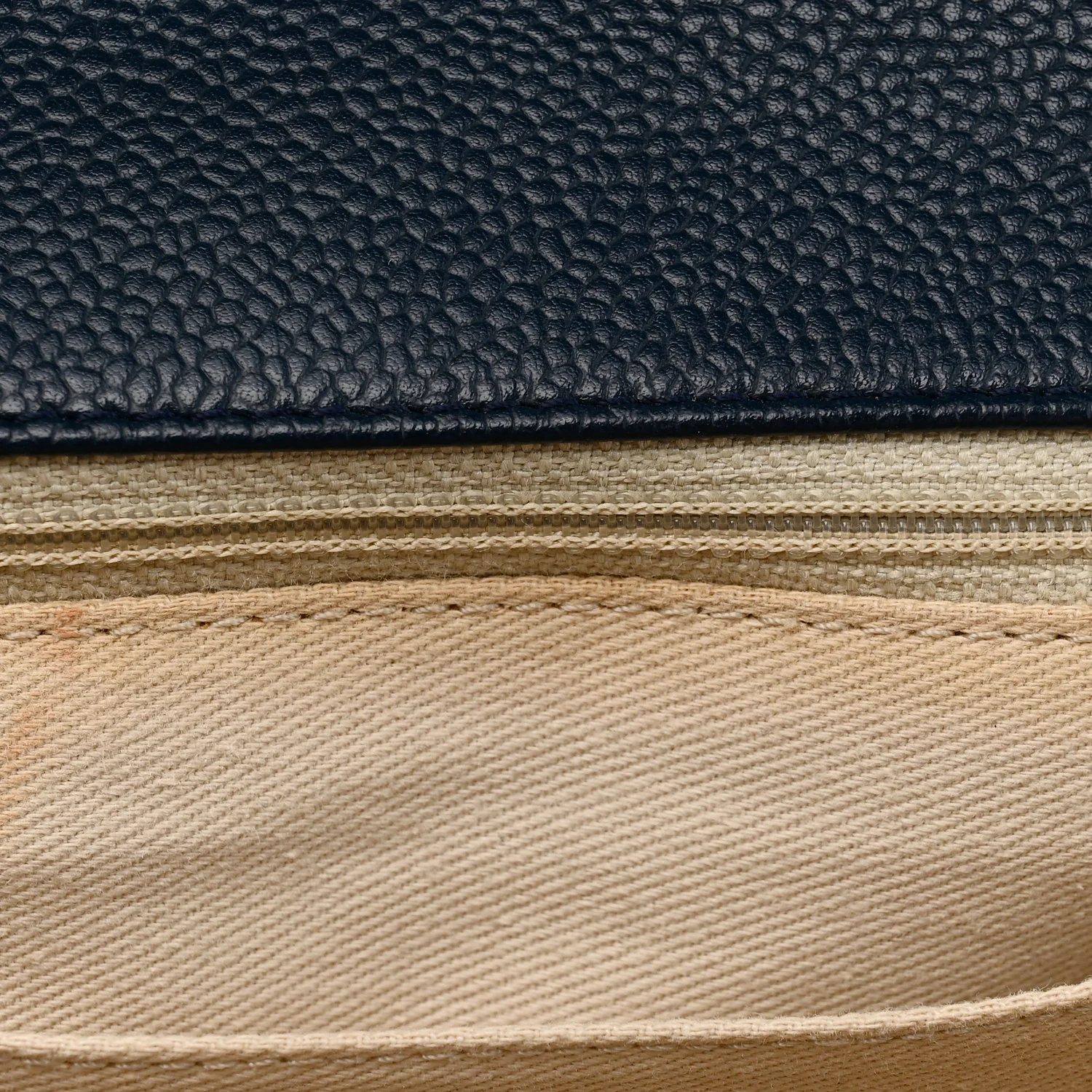 Caviar Medium Timeless CC Flap Navy Blue - Image 11