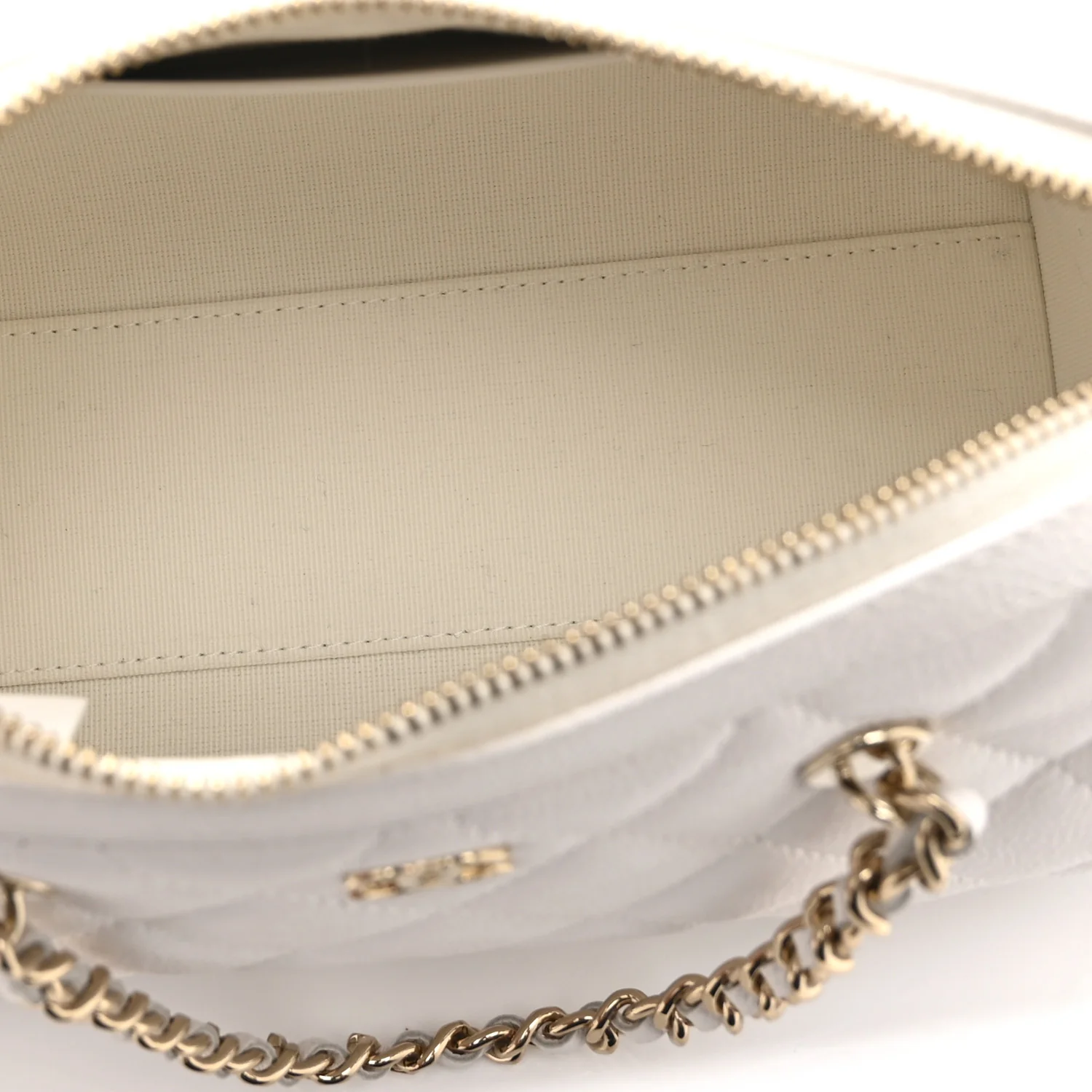 Caviar Quilted Barrel Clutch With Chain White - Image 5