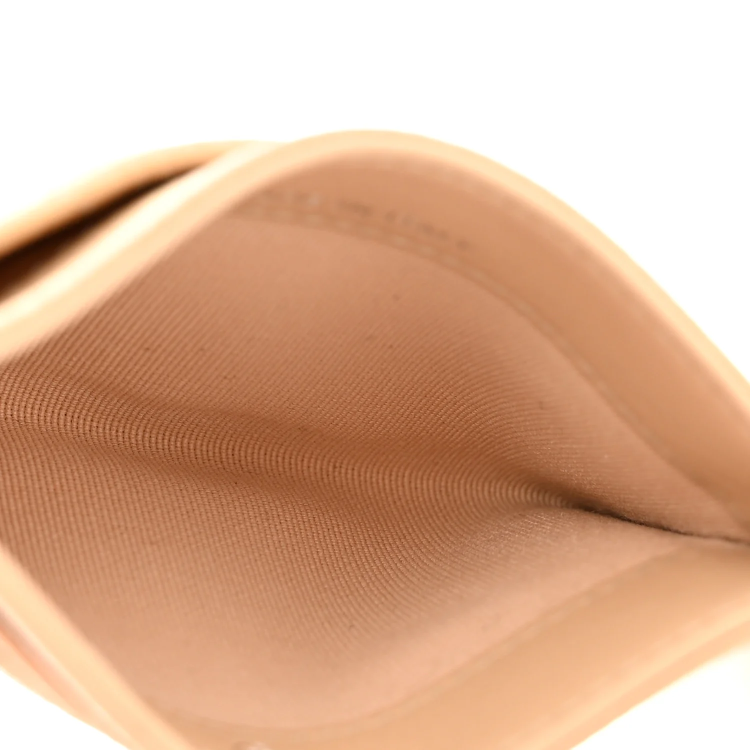 Caviar Quilted Card Holder Beige - Image 5