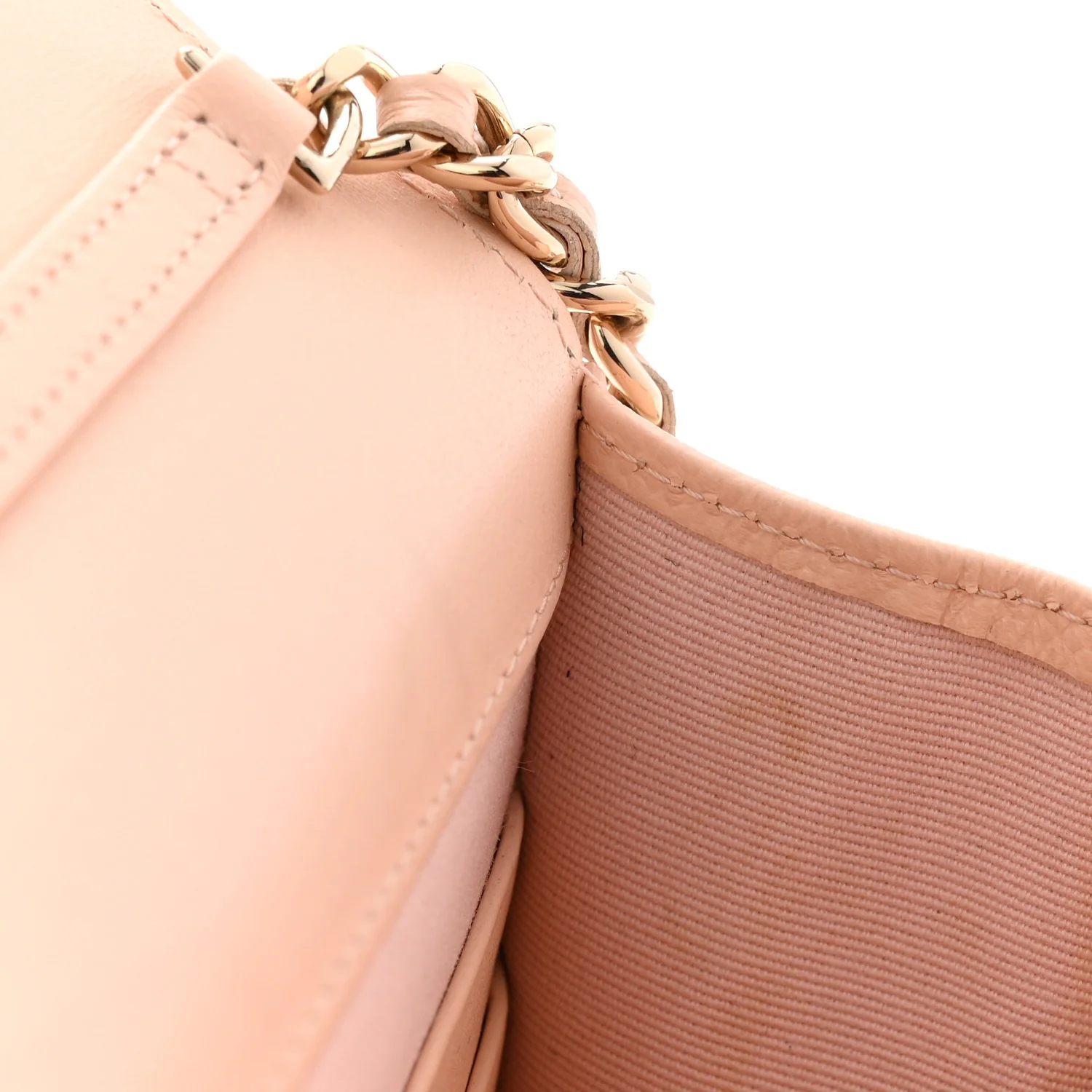 Caviar Quilted CC Turnlock Wallet On Chain WOC Beige - Image 12
