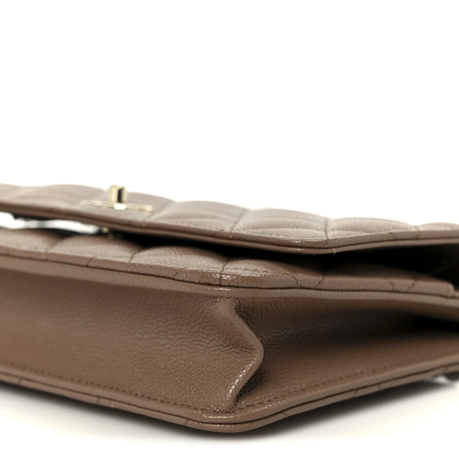 Caviar Quilted CC Turnlock Wallet On Chain WOC Brown - Image 11
