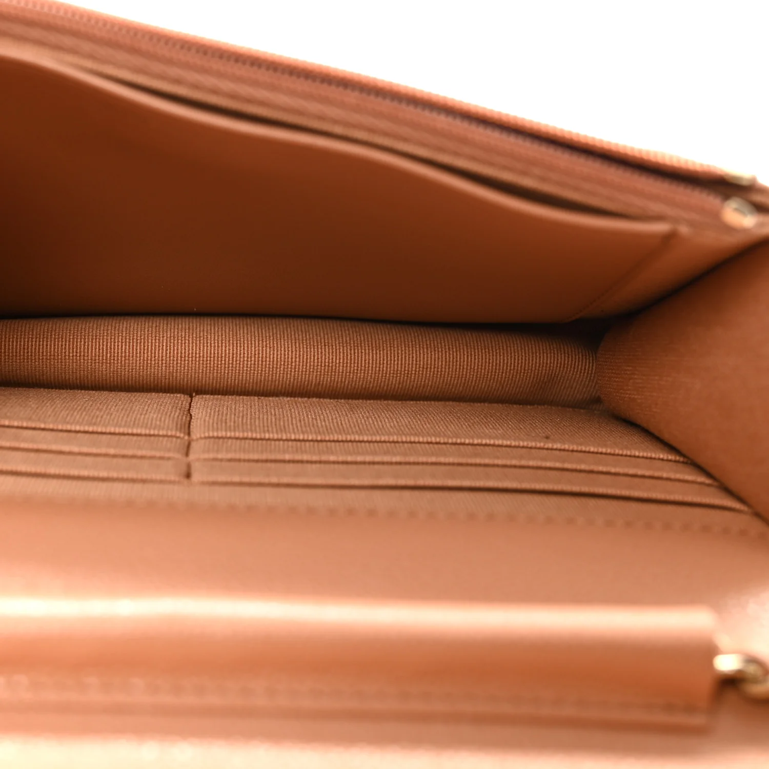 Caviar Quilted CC Turnlock Wallet On Chain WOC Brown - Image 5