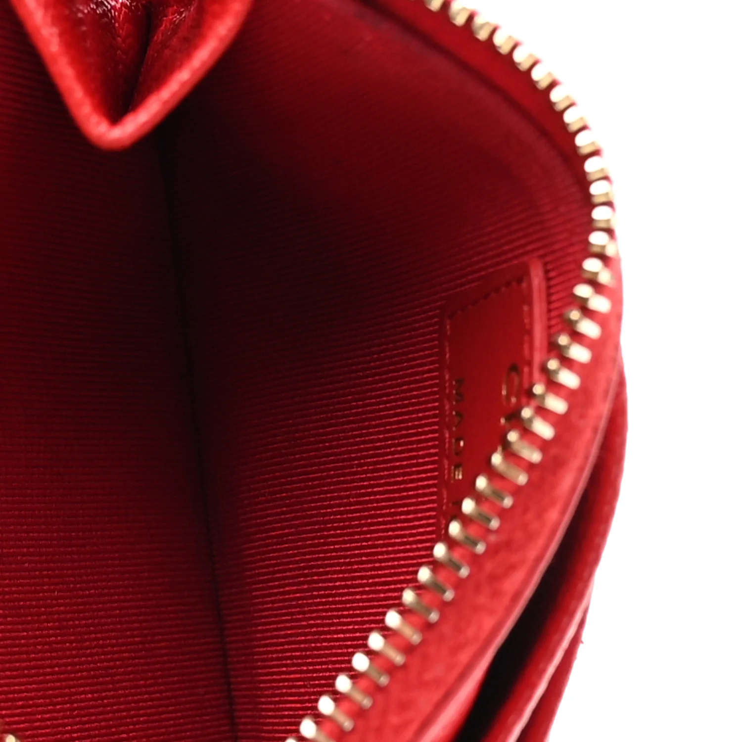 Caviar Quilted CC Zip Card Holder Red - Image 5