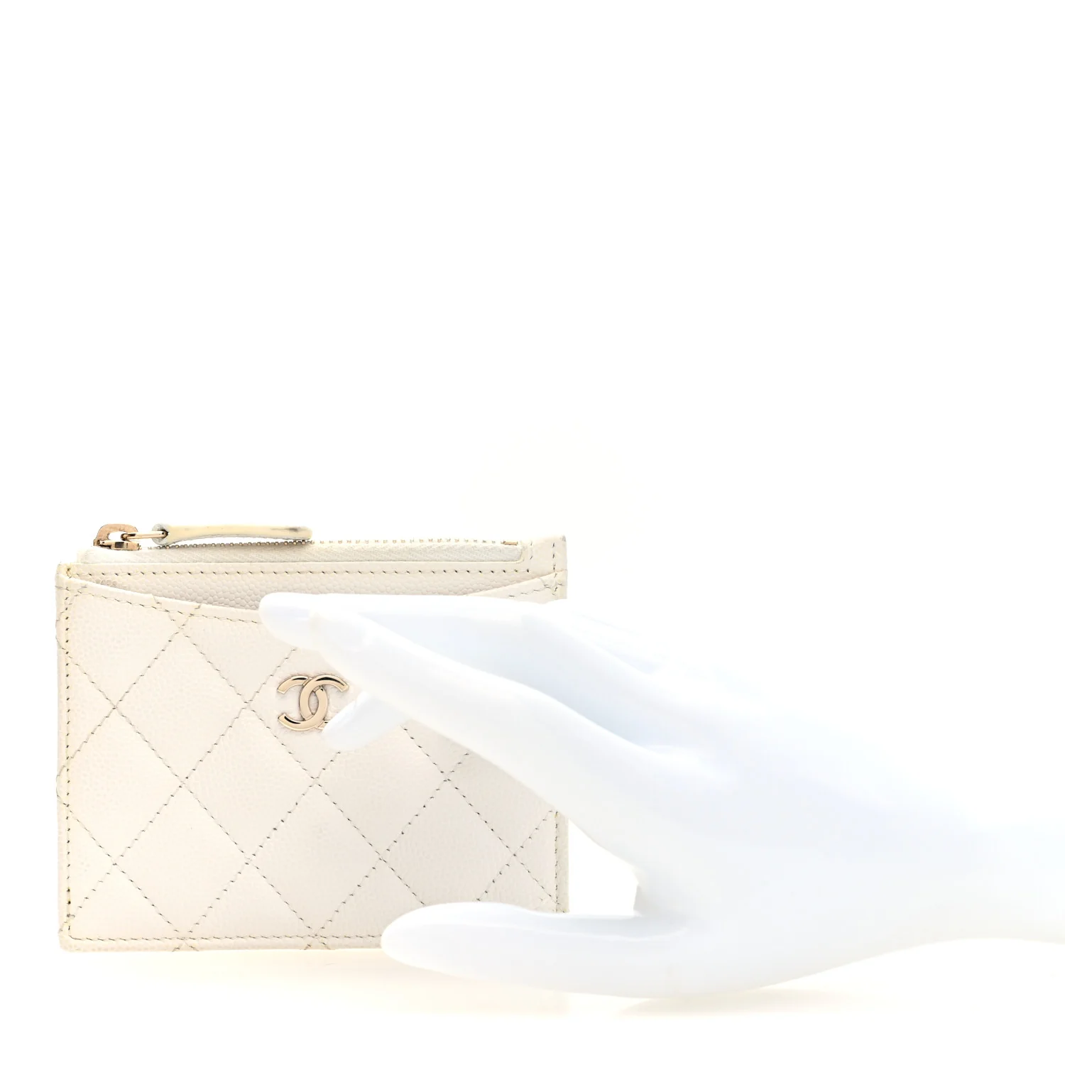 Caviar Quilted CC Zip Card Holder White - Image 2