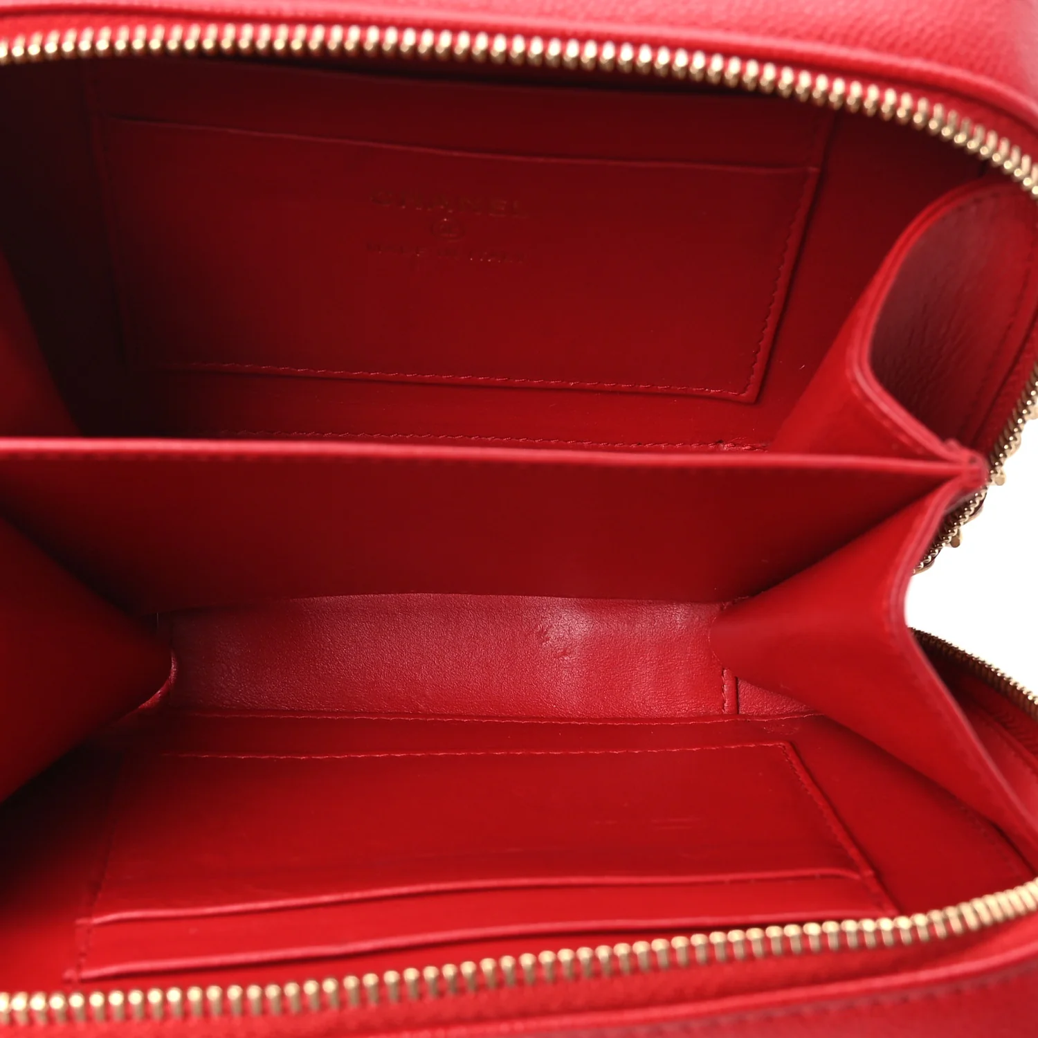Caviar Quilted Filigree Vanity Clutch With Chain Red - Image 5