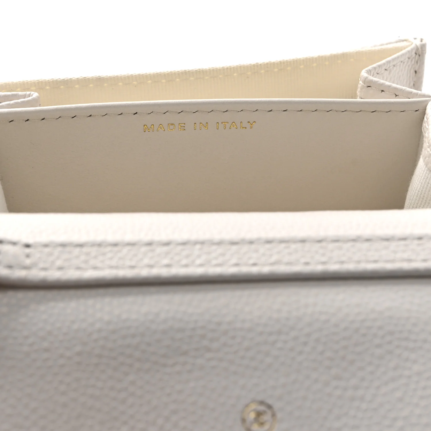 Caviar Quilted Flap Card Holder On Chain White - Image 7