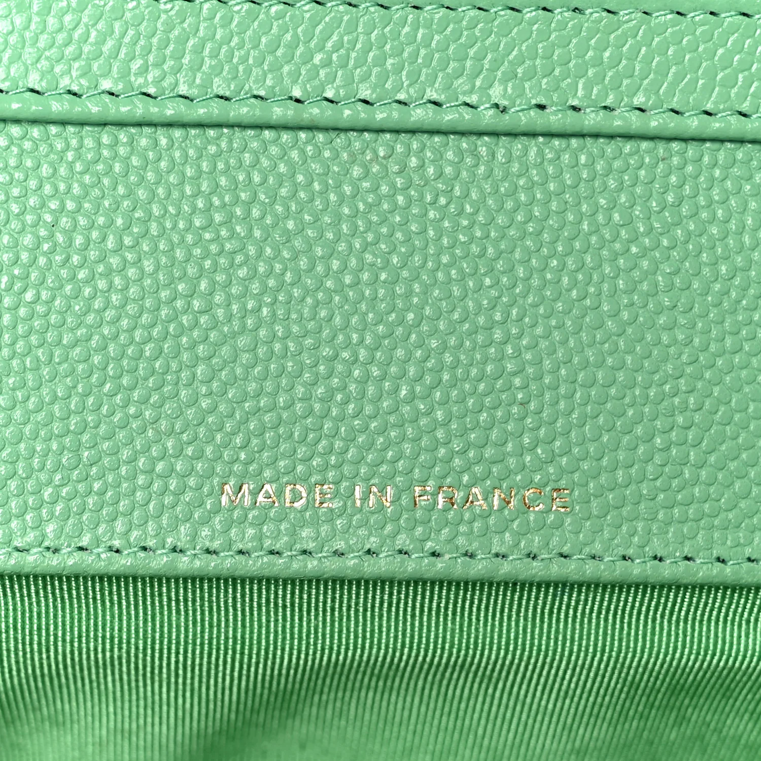 Caviar Quilted Flap Phone Holder With Chain Green - Image 6