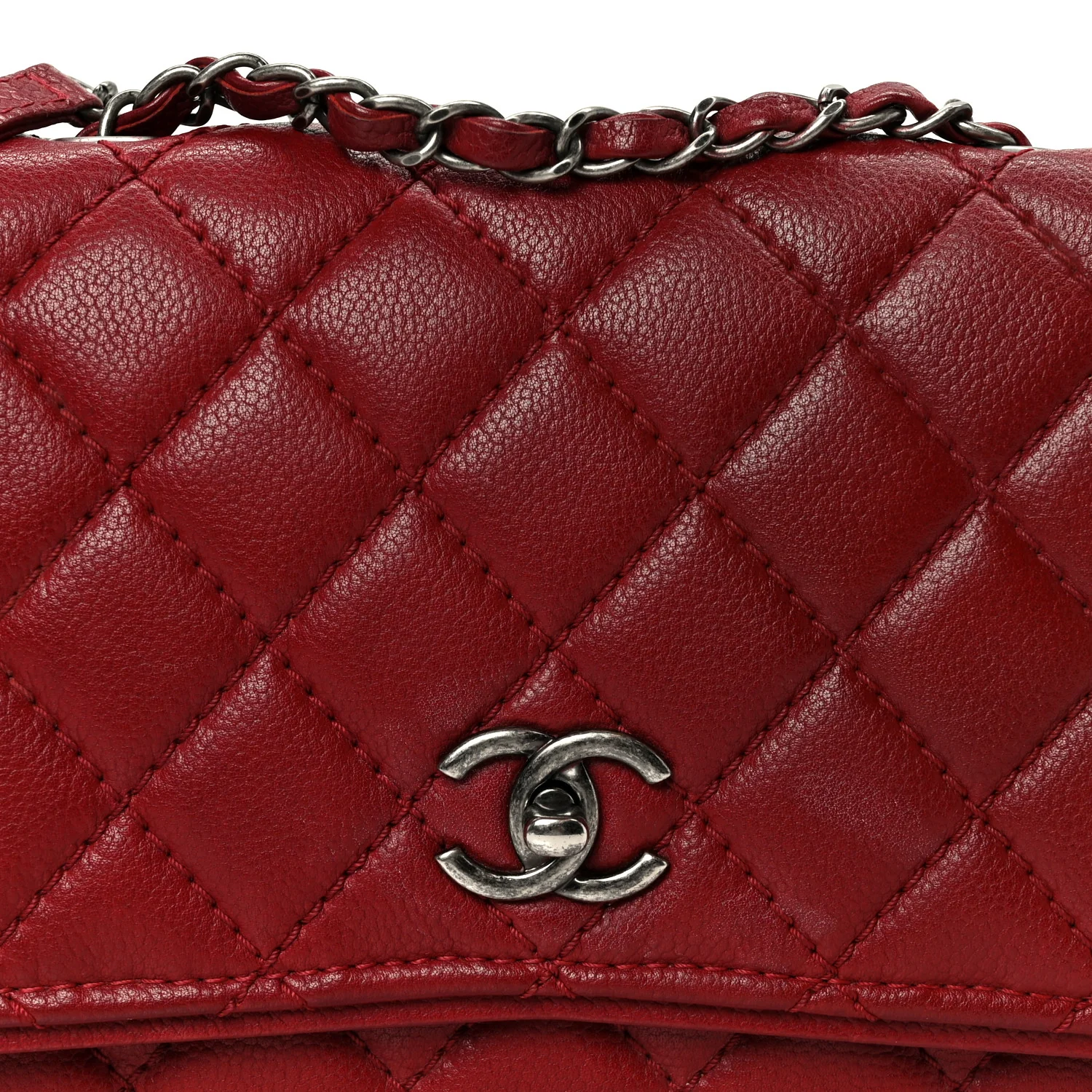 Caviar Quilted Flap With Chain Red - Image 10