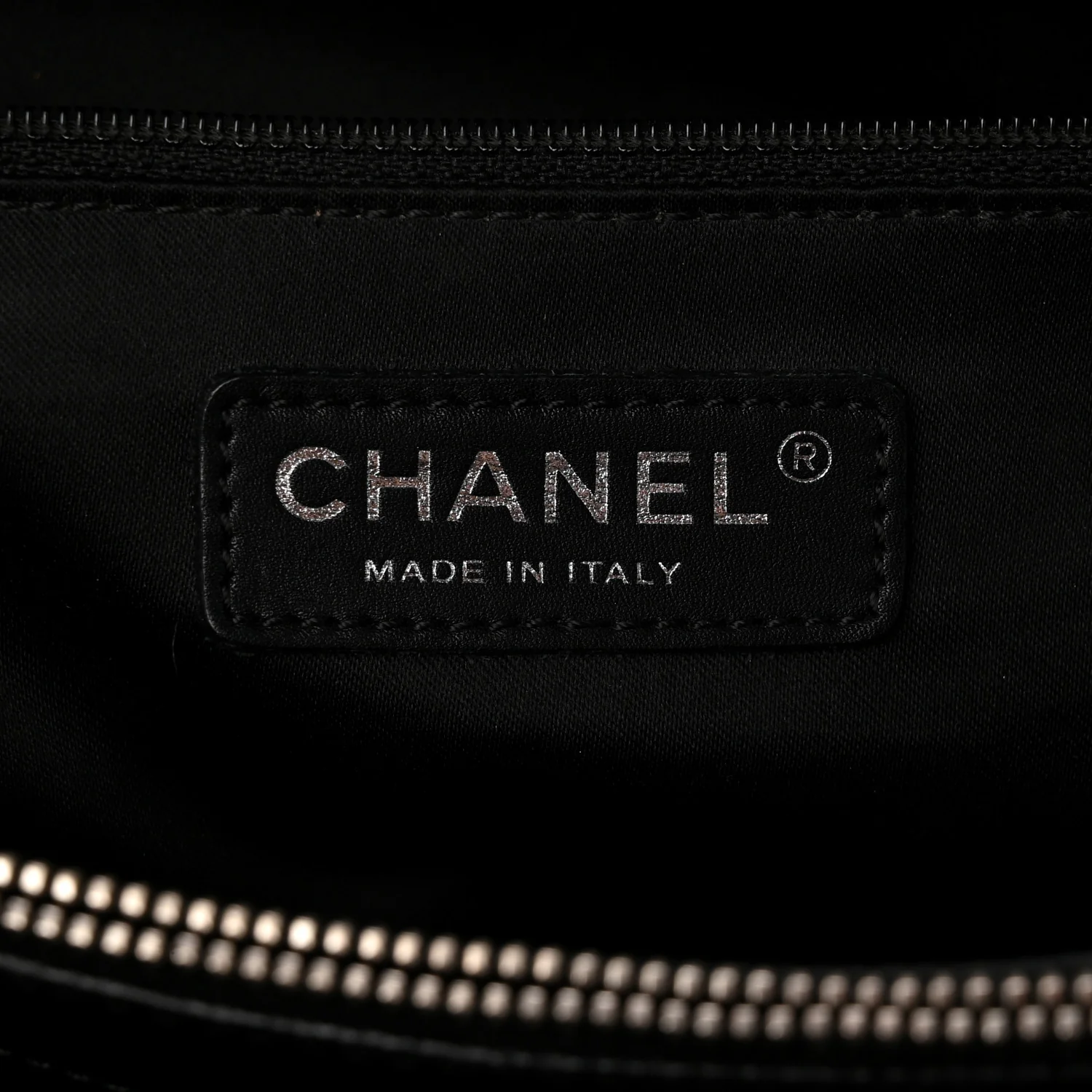 Caviar Quilted Grand Shopping Tote GST Black - Image 6