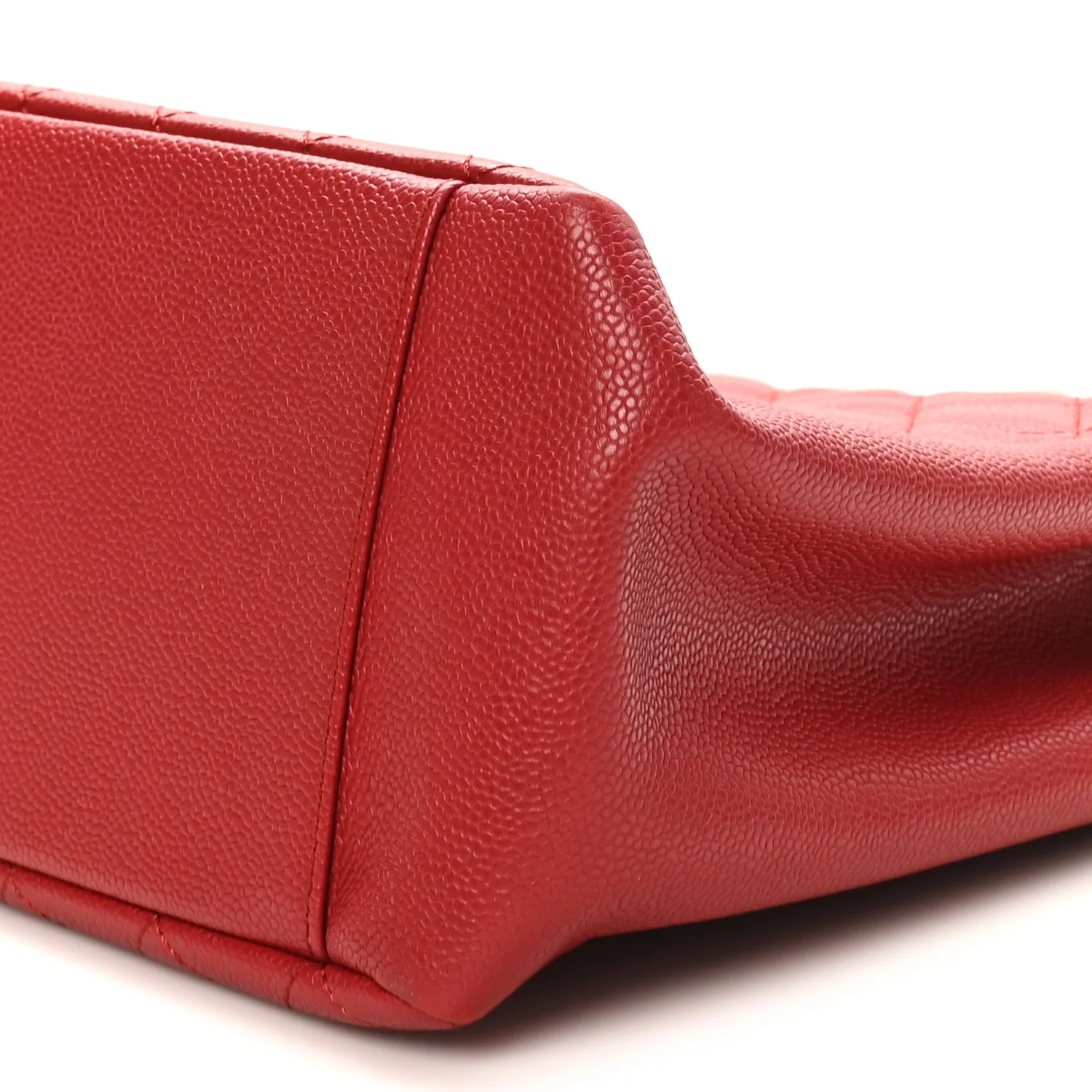 Caviar Quilted Grand Shopping Tote GST Red - Image 10
