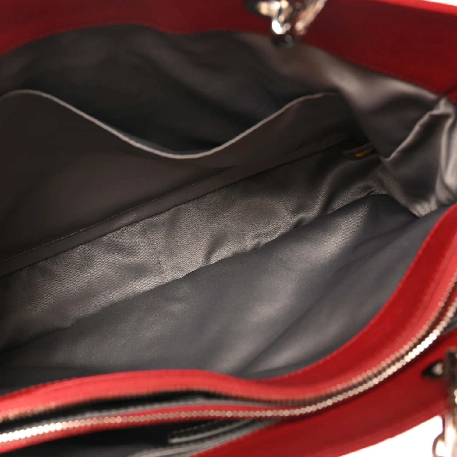 Caviar Quilted Grand Shopping Tote GST Red - Image 5