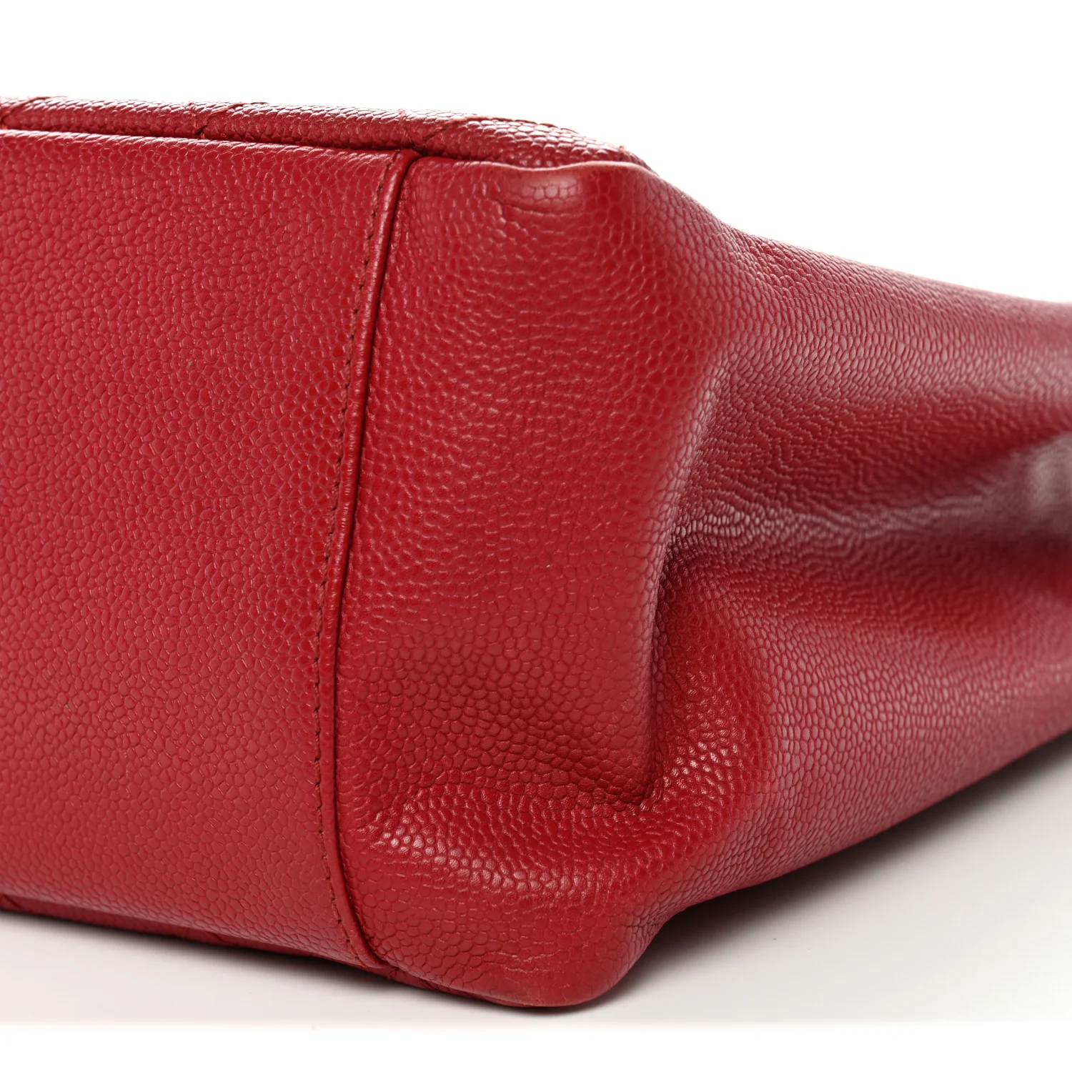 Caviar Quilted Grand Shopping Tote GST Red - Image 11