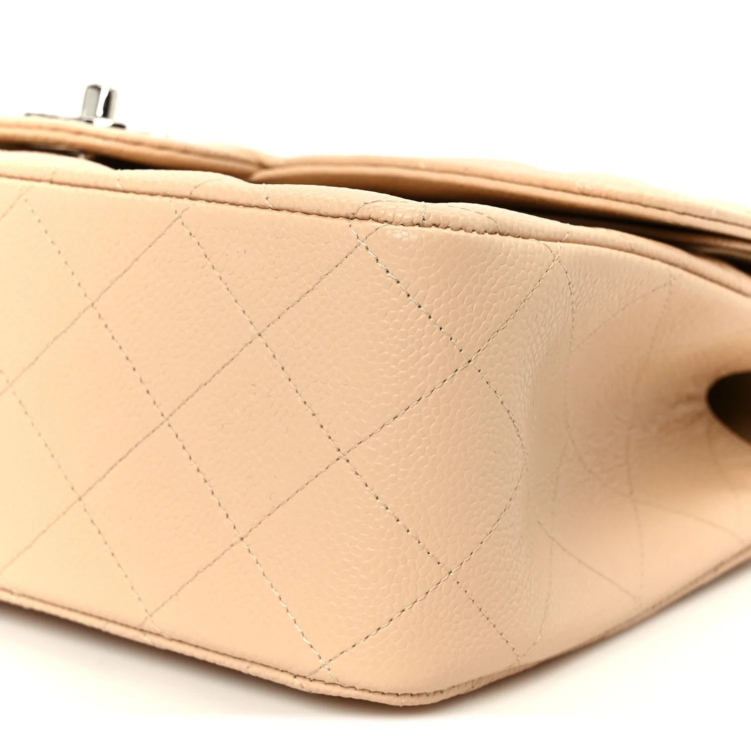 Caviar Quilted Jumbo Double Flap Beige Clair - Image 11