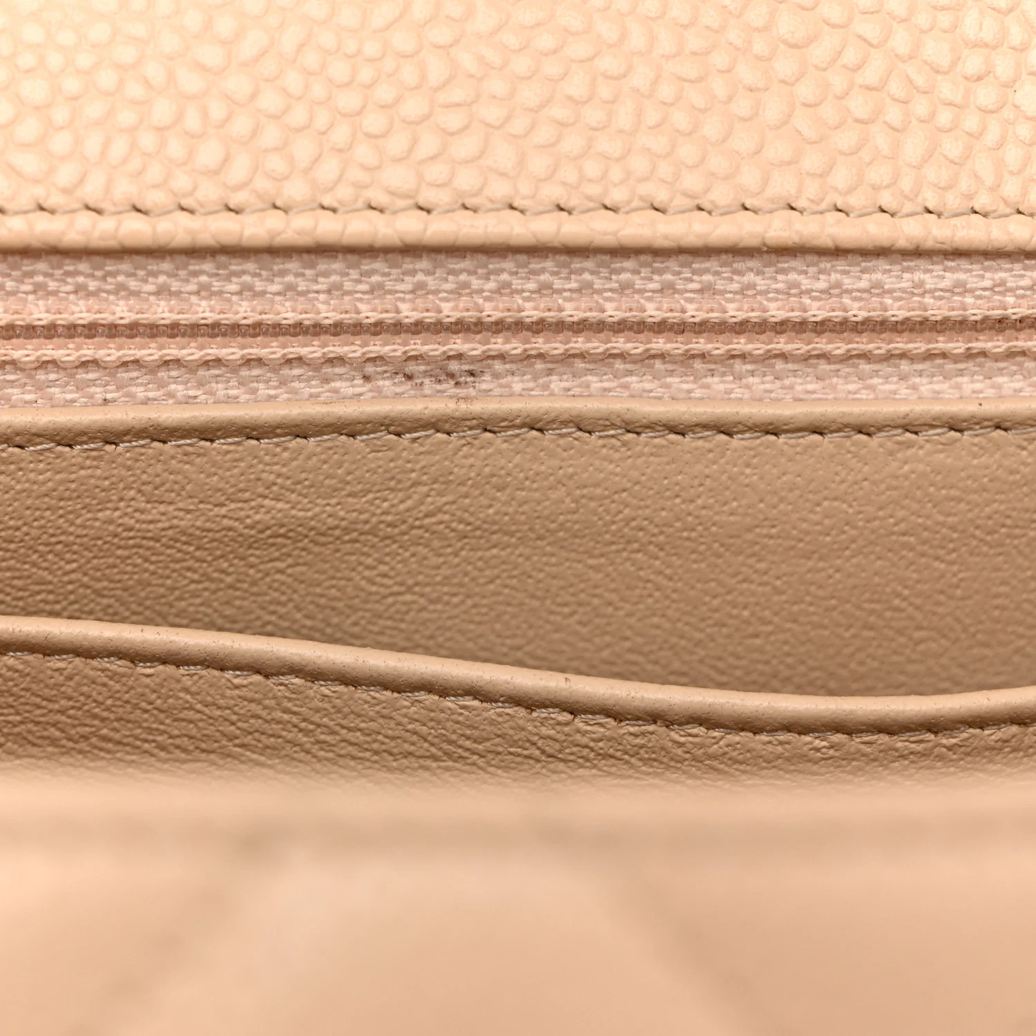 Caviar Quilted Jumbo Single Flap Beige Clair - Image 11