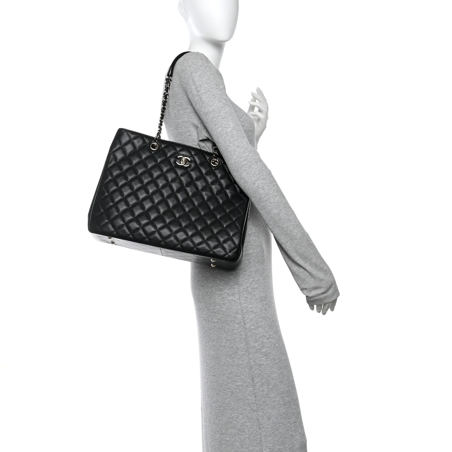 Caviar Quilted Large Shopping Tote Black - Image 2