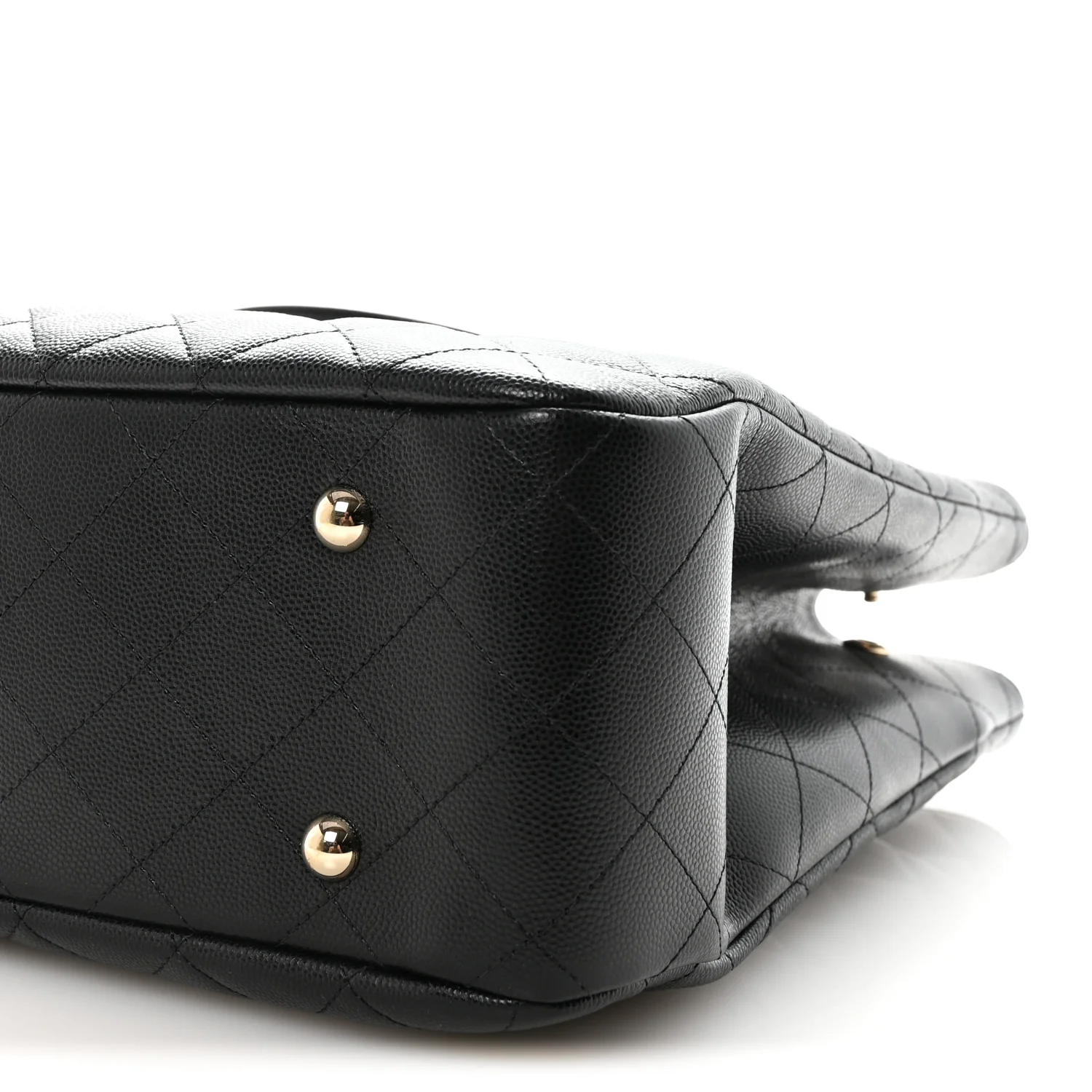 Caviar Quilted Large Shopping Tote Black - Image 9