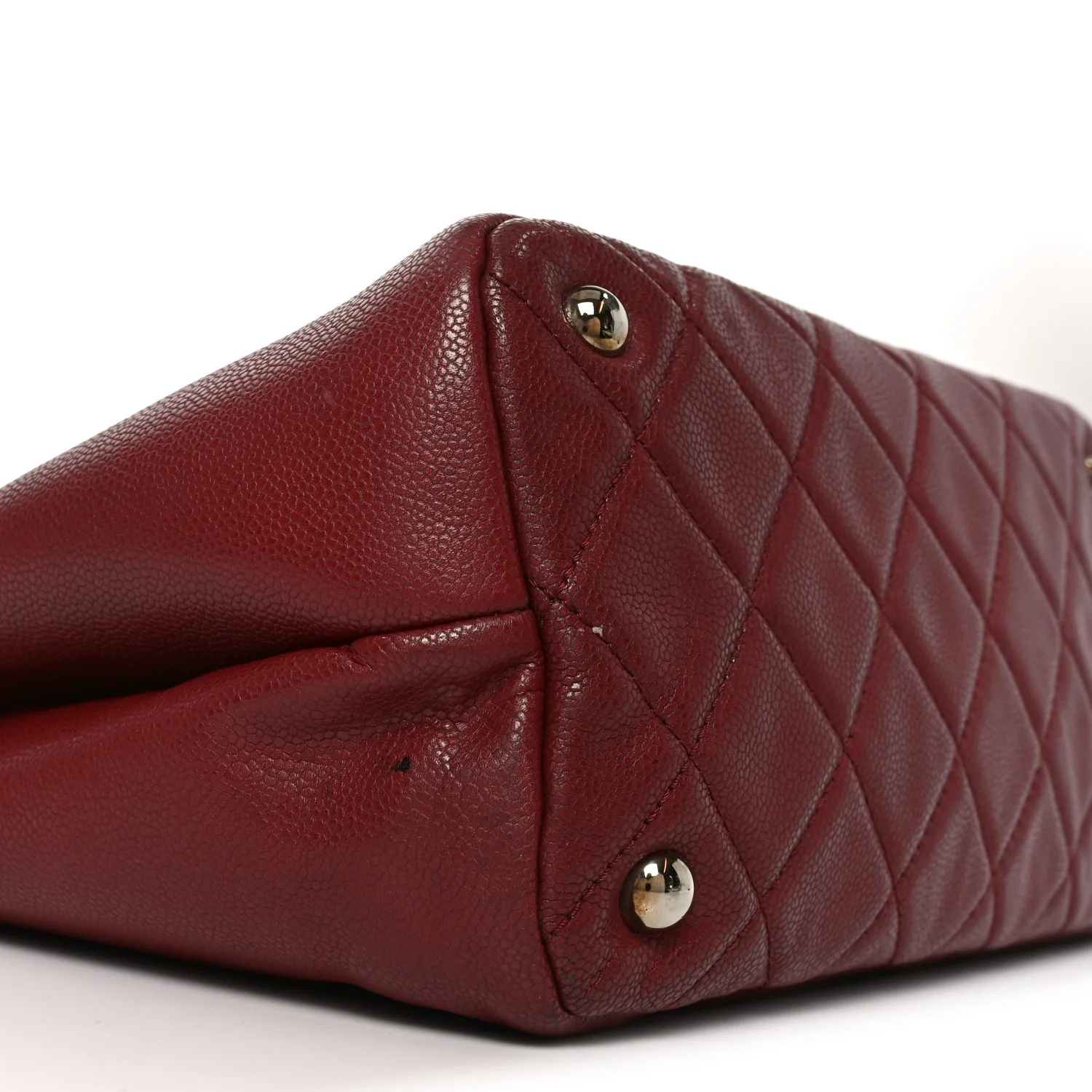 Caviar Quilted Large Timeless CC Soft Tote Dark Red - Image 9