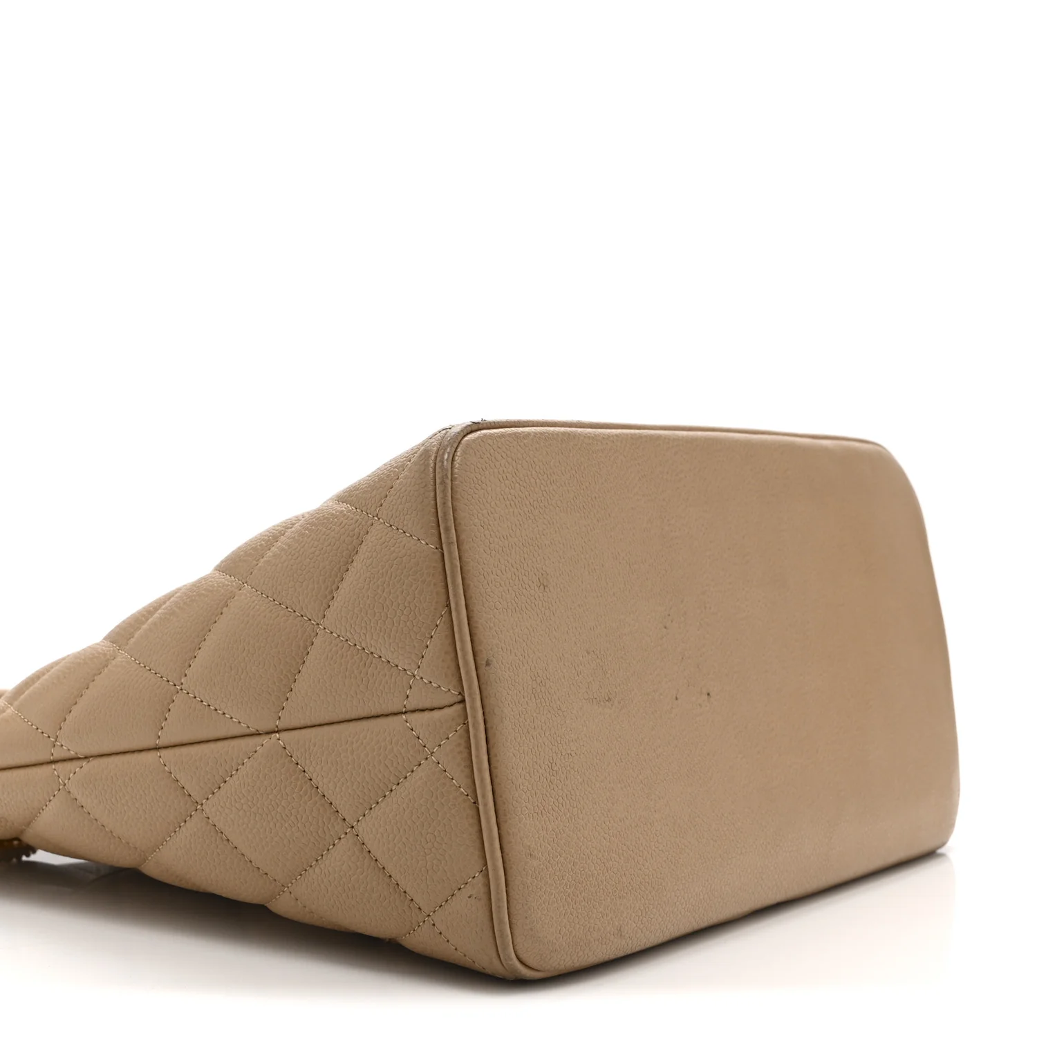 Caviar Quilted Medallion Tote Beige - Image 9