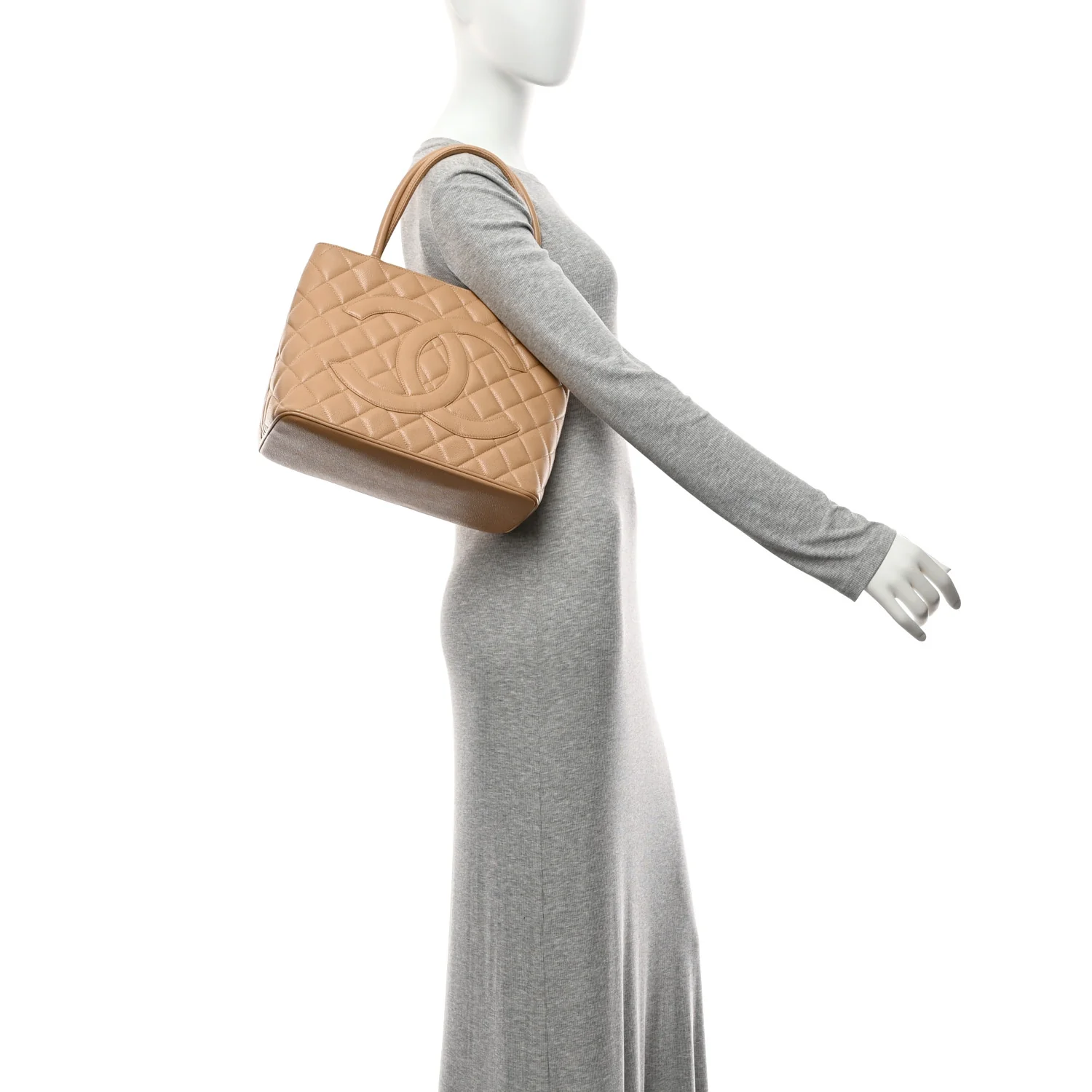 Caviar Quilted Medallion Tote Beige - Image 2
