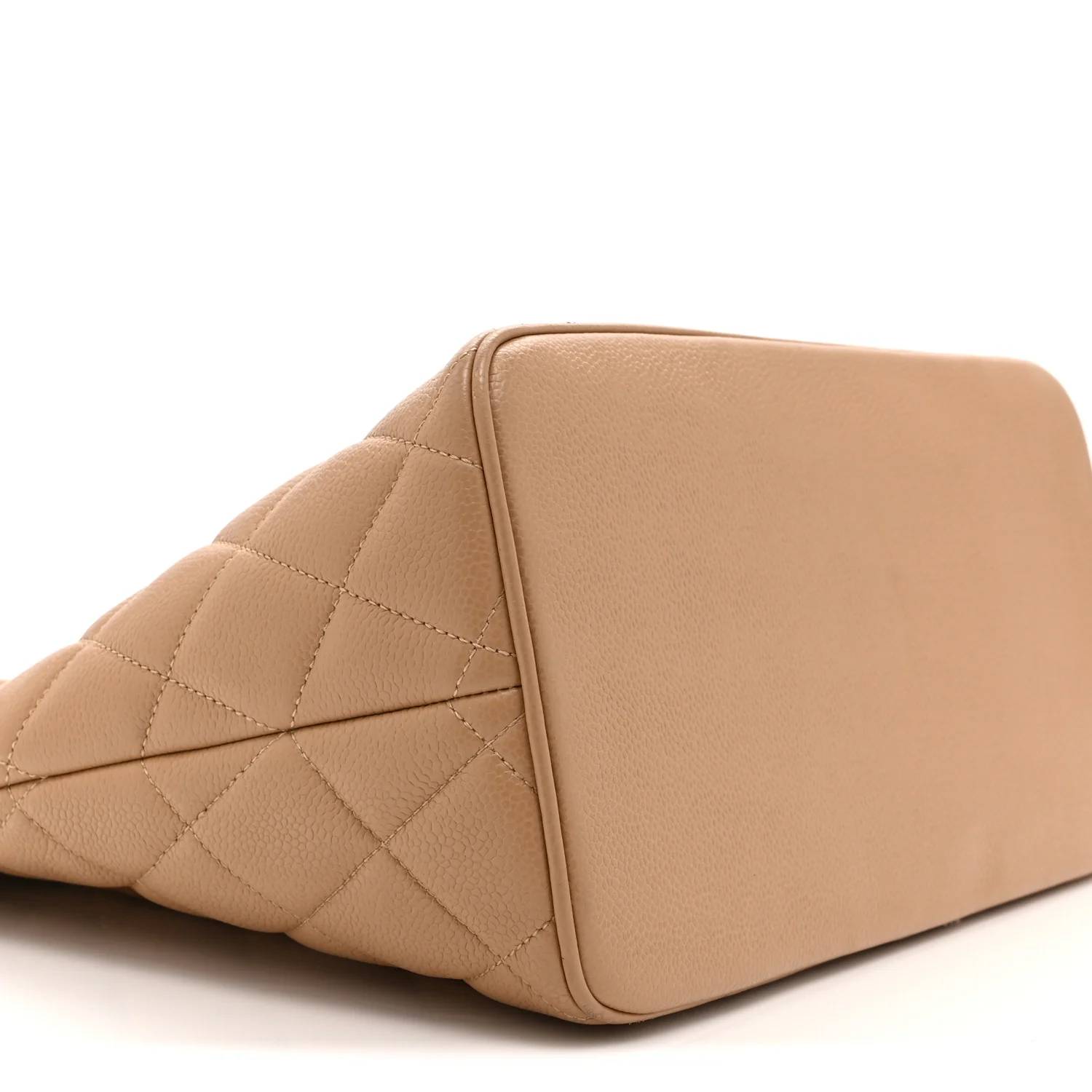 Caviar Quilted Medallion Tote Beige - Image 9