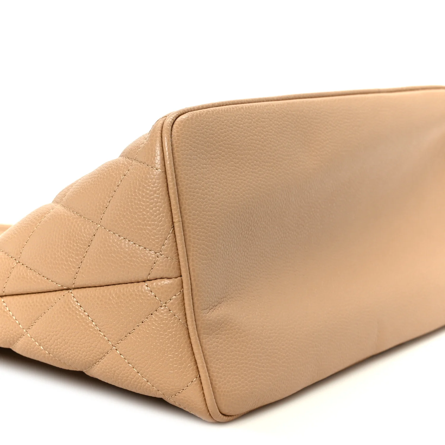 Caviar Quilted Medallion Tote Beige - Image 9
