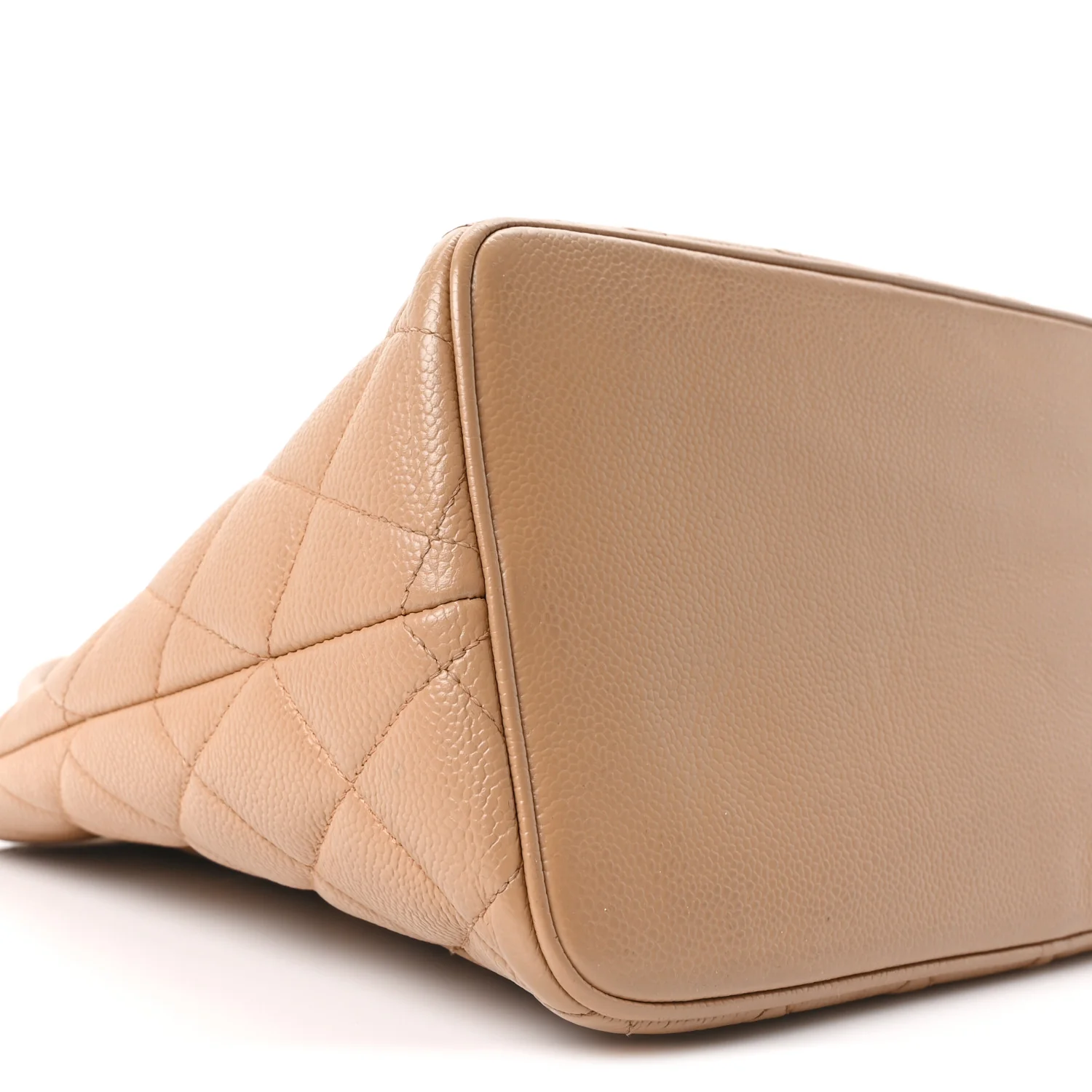 Caviar Quilted Medallion Tote Beige - Image 9