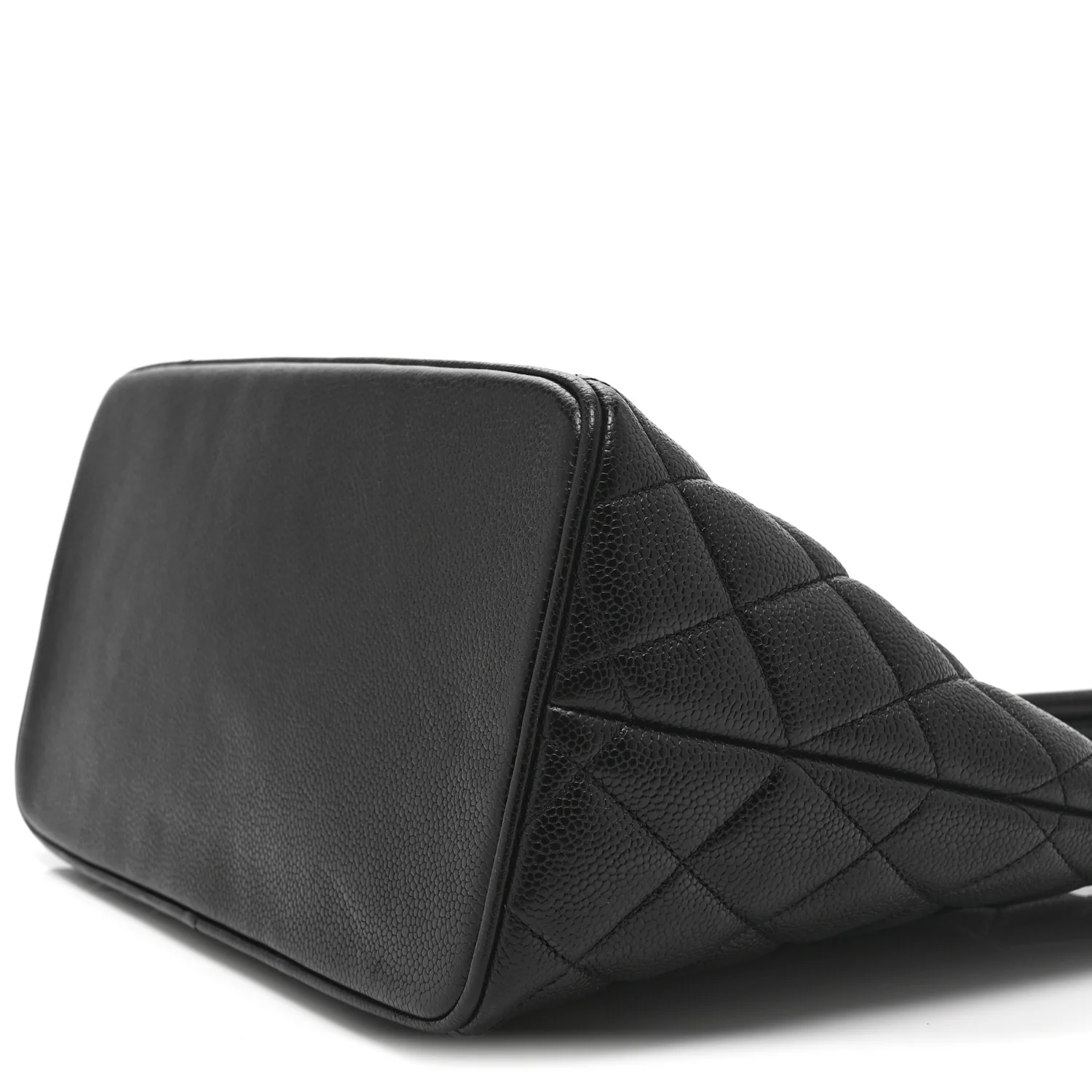 Caviar Quilted Medallion Tote Black - Image 10