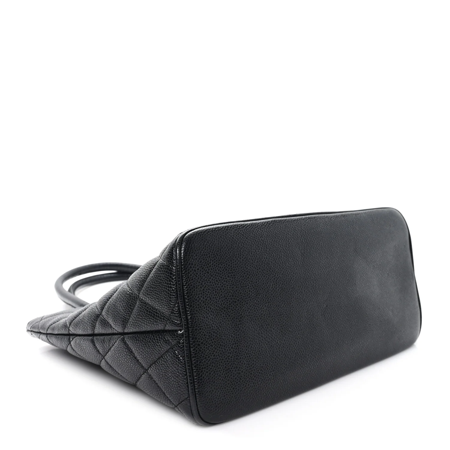 Caviar Quilted Medallion Tote Black - Image 4