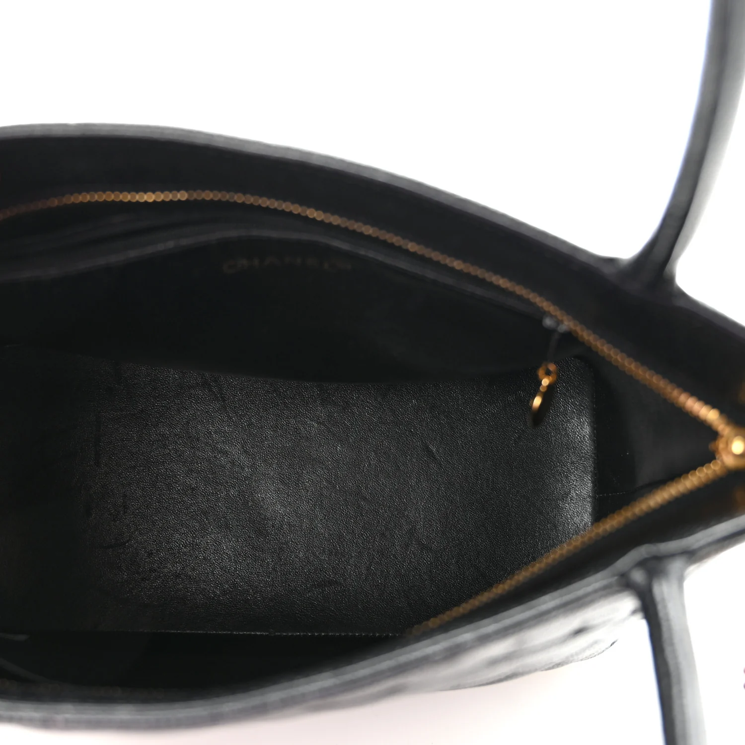 Caviar Quilted Medallion Tote Black - Image 5