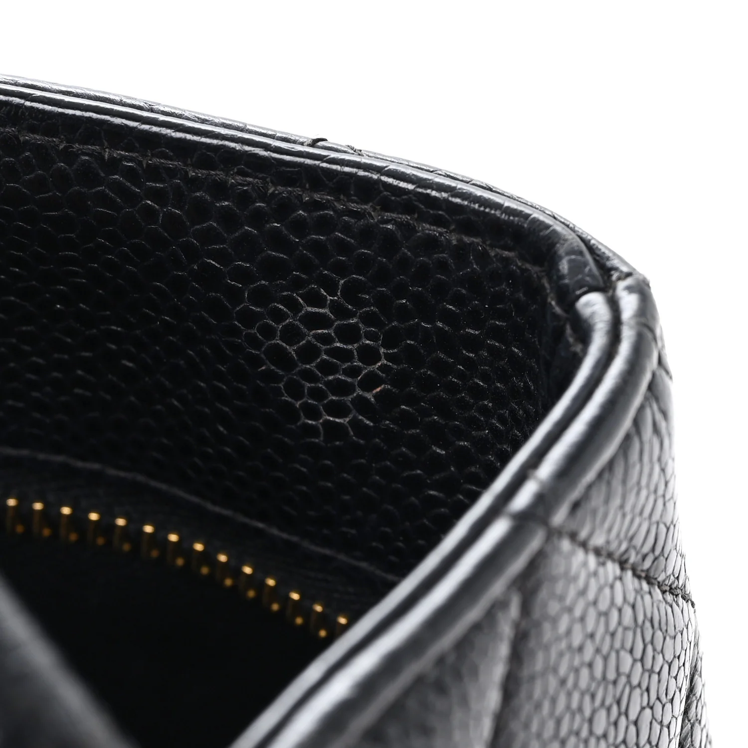 Caviar Quilted Medallion Tote Black - Image 11