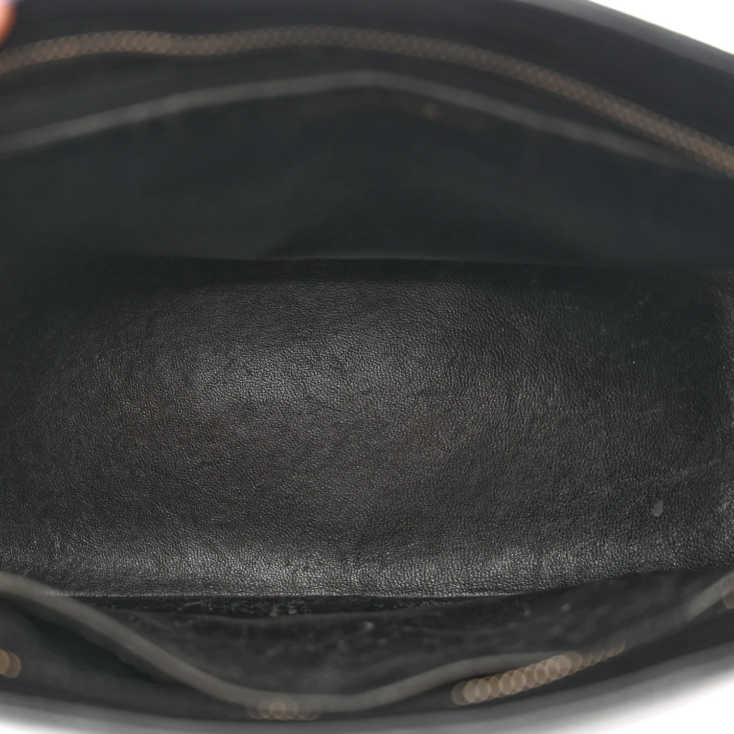 Caviar Quilted Medallion Tote Black - Image 5