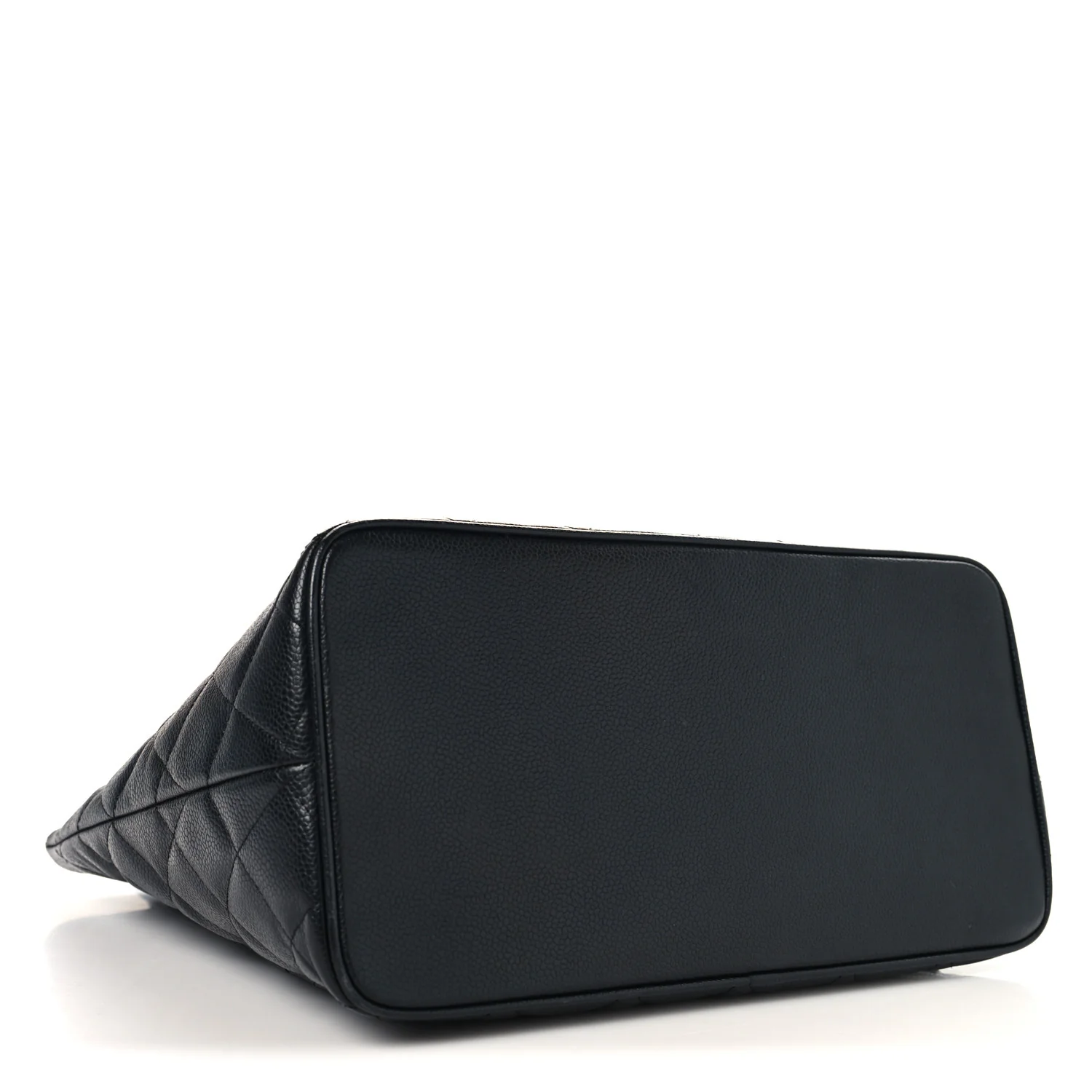 Caviar Quilted Medallion Tote Black - Image 3