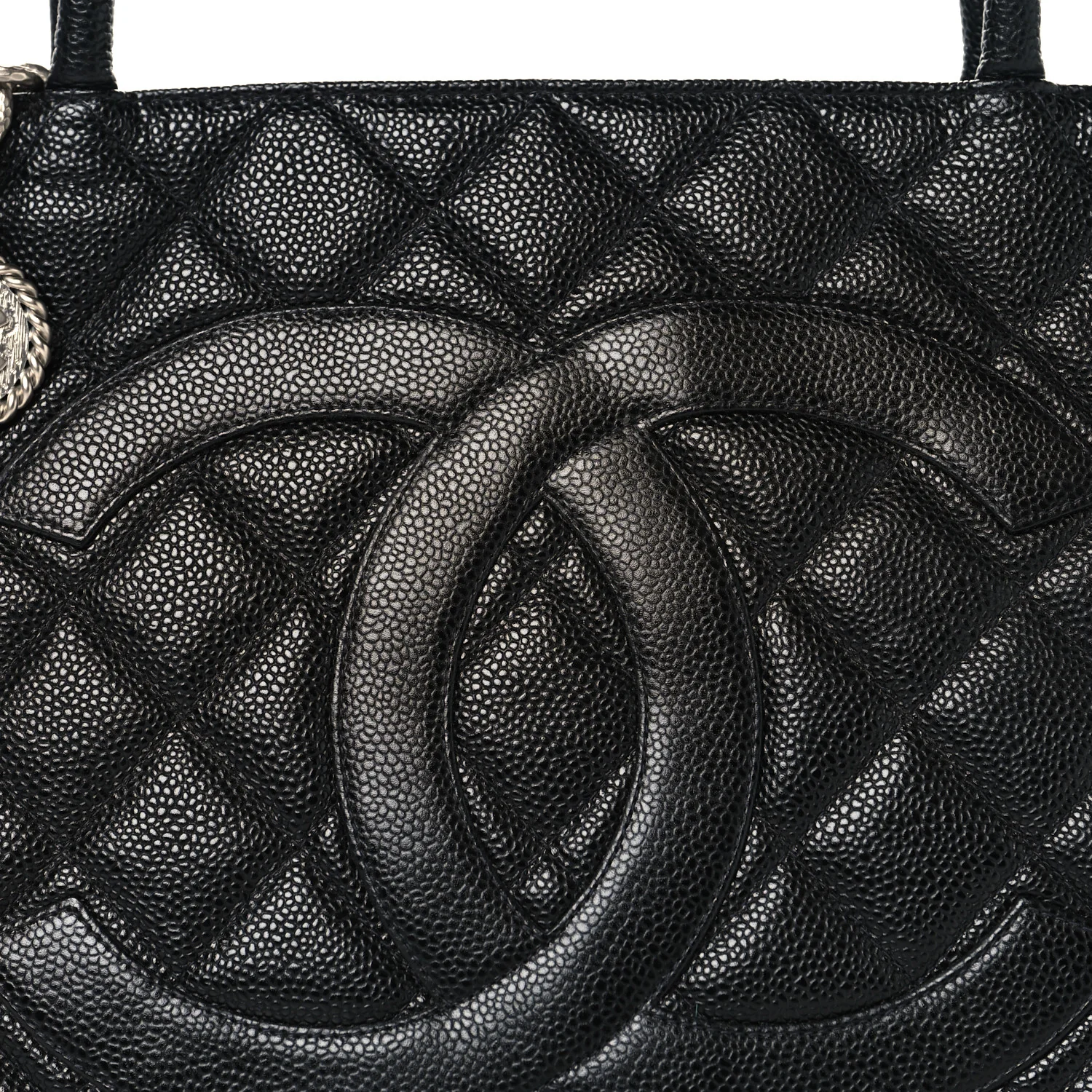 Caviar Quilted Medallion Tote Black - Image 7