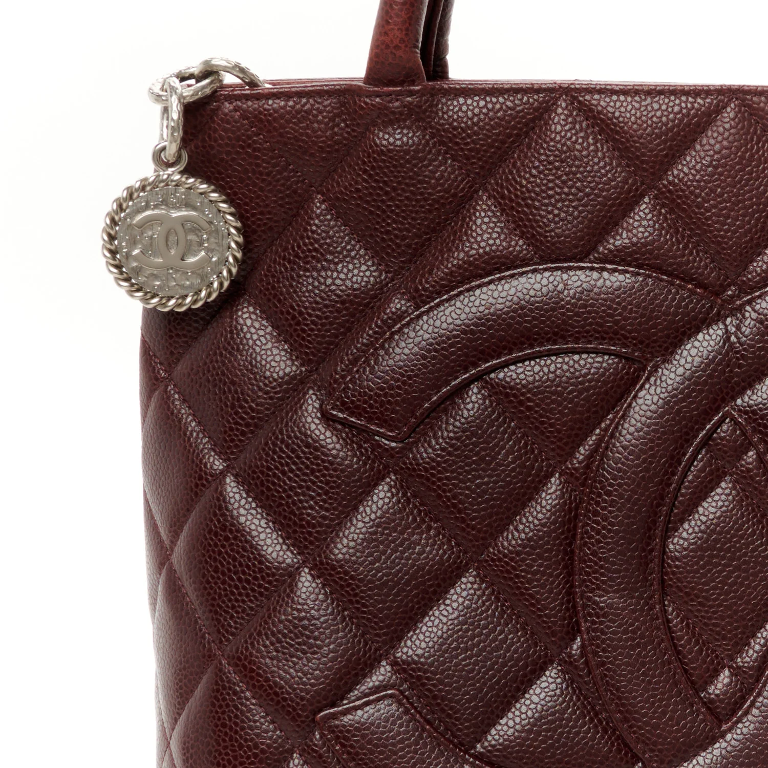 Caviar Quilted Medallion Tote Bordeaux - Image 8