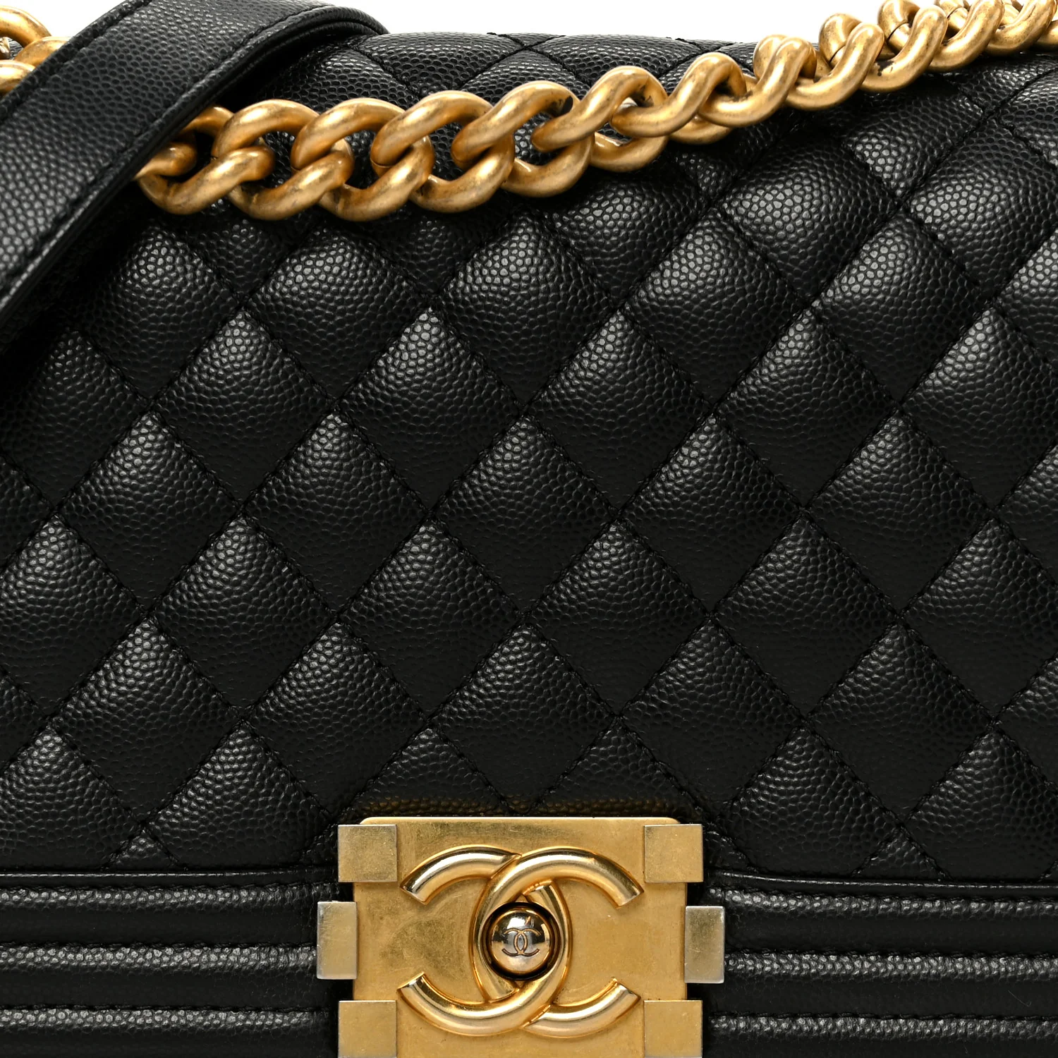 Caviar Quilted Medium Boy Flap Black - Image 8