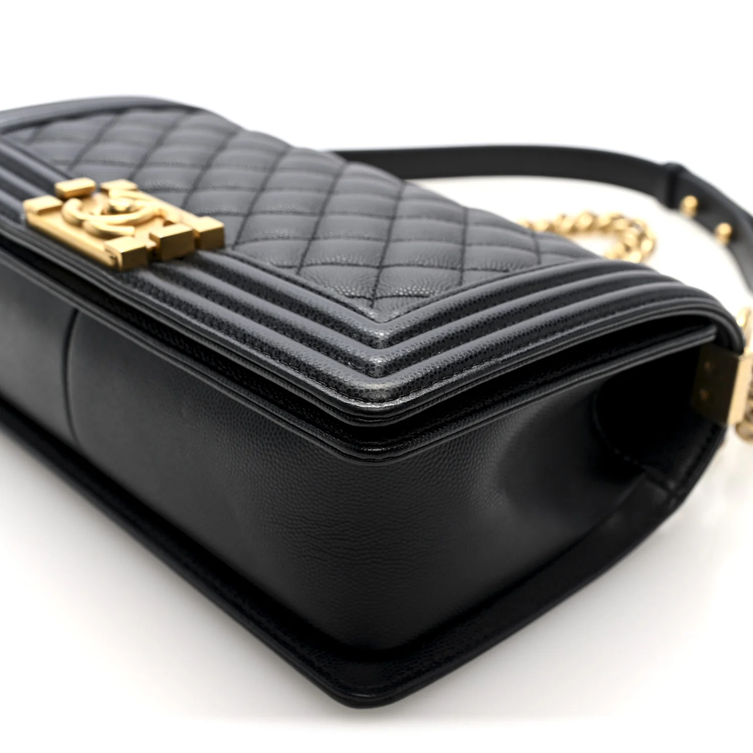 Caviar Quilted Medium Boy Flap Black - Image 10