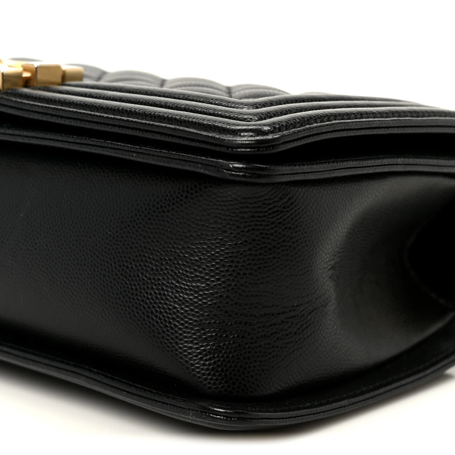 Caviar Quilted Medium Boy Flap Black - Image 9