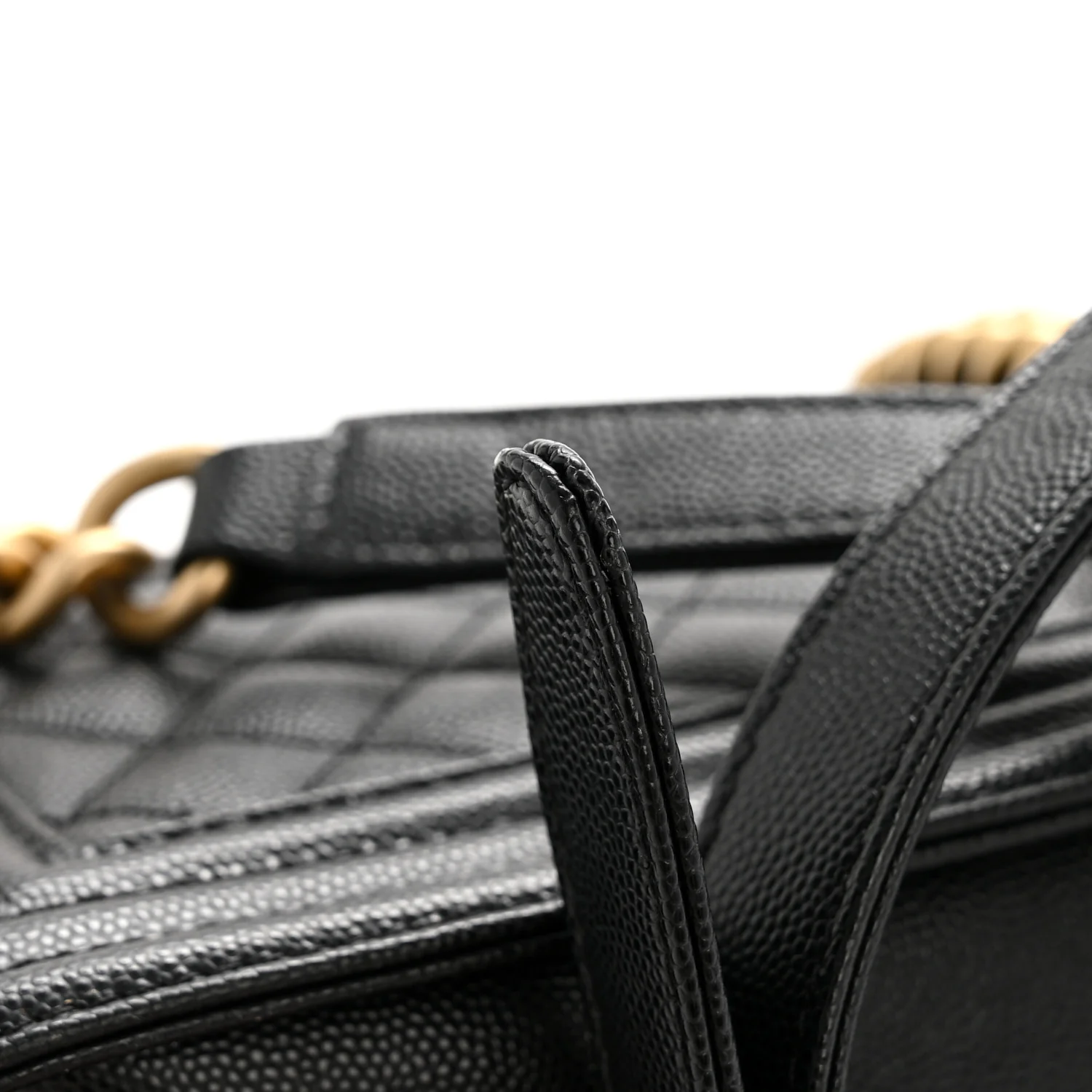 Caviar Quilted Medium Boy Flap Black - Image 12