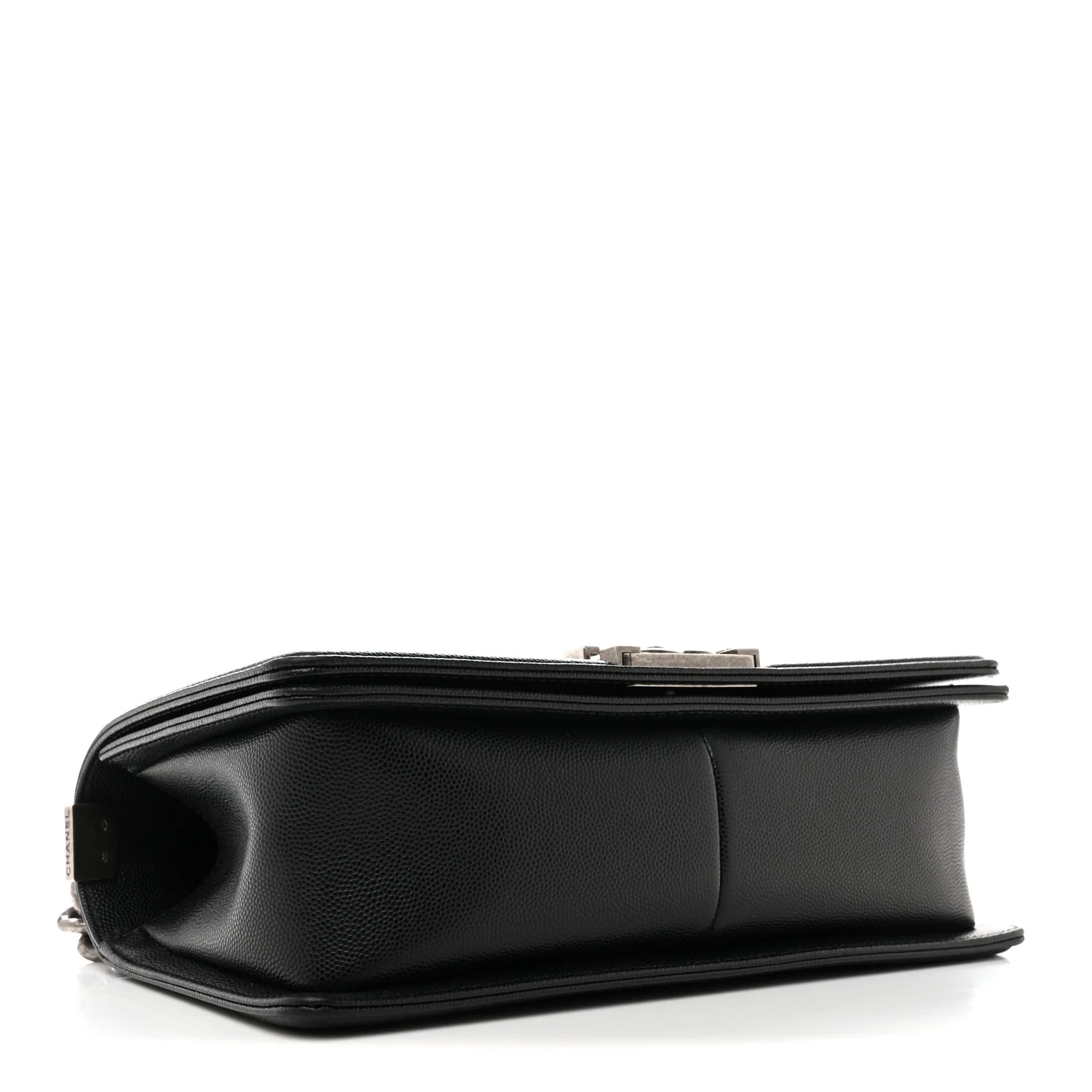Caviar Quilted Medium Boy Flap Black - Image 4