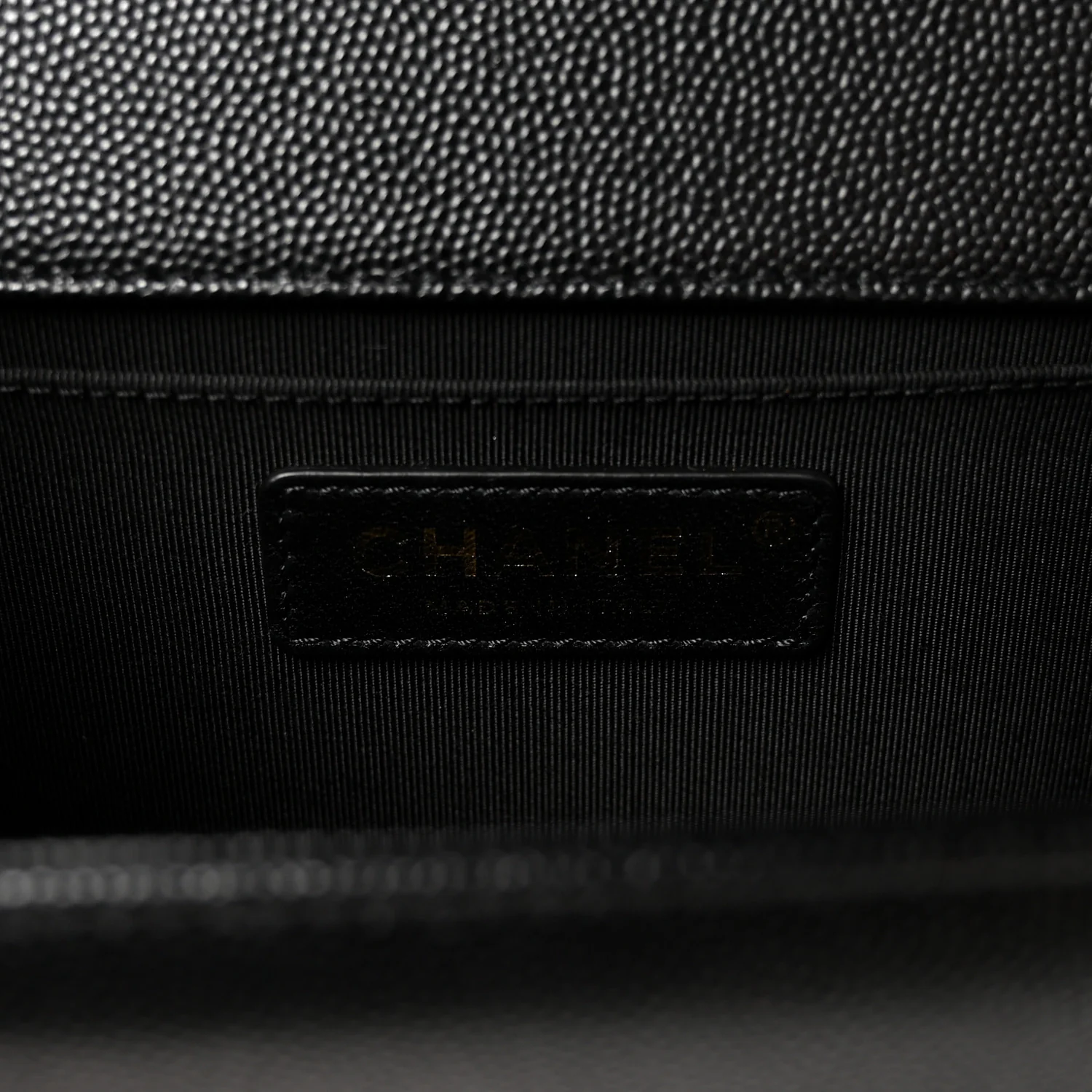 Caviar Quilted Medium Boy Flap Black - Image 6