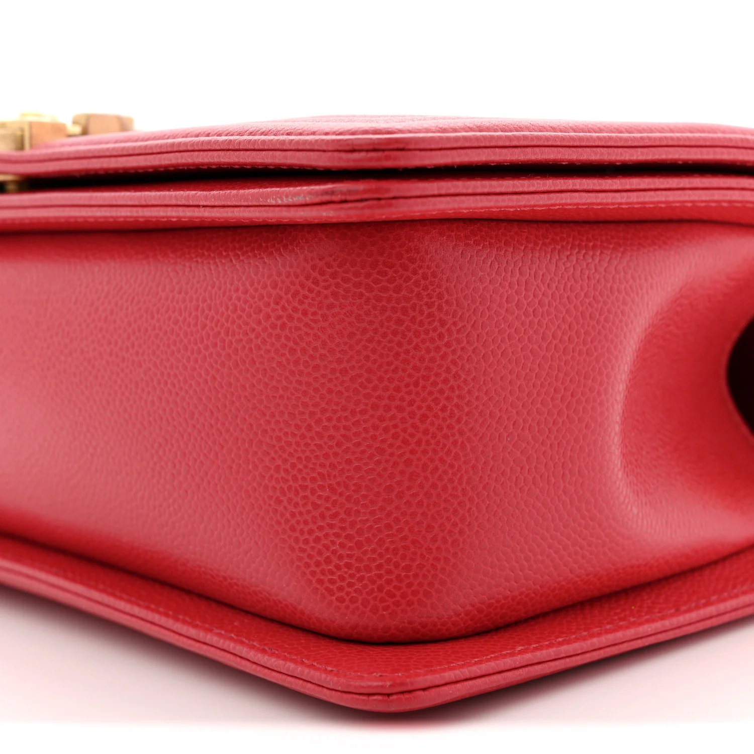 Caviar Quilted Medium Boy Flap Red - Image 10