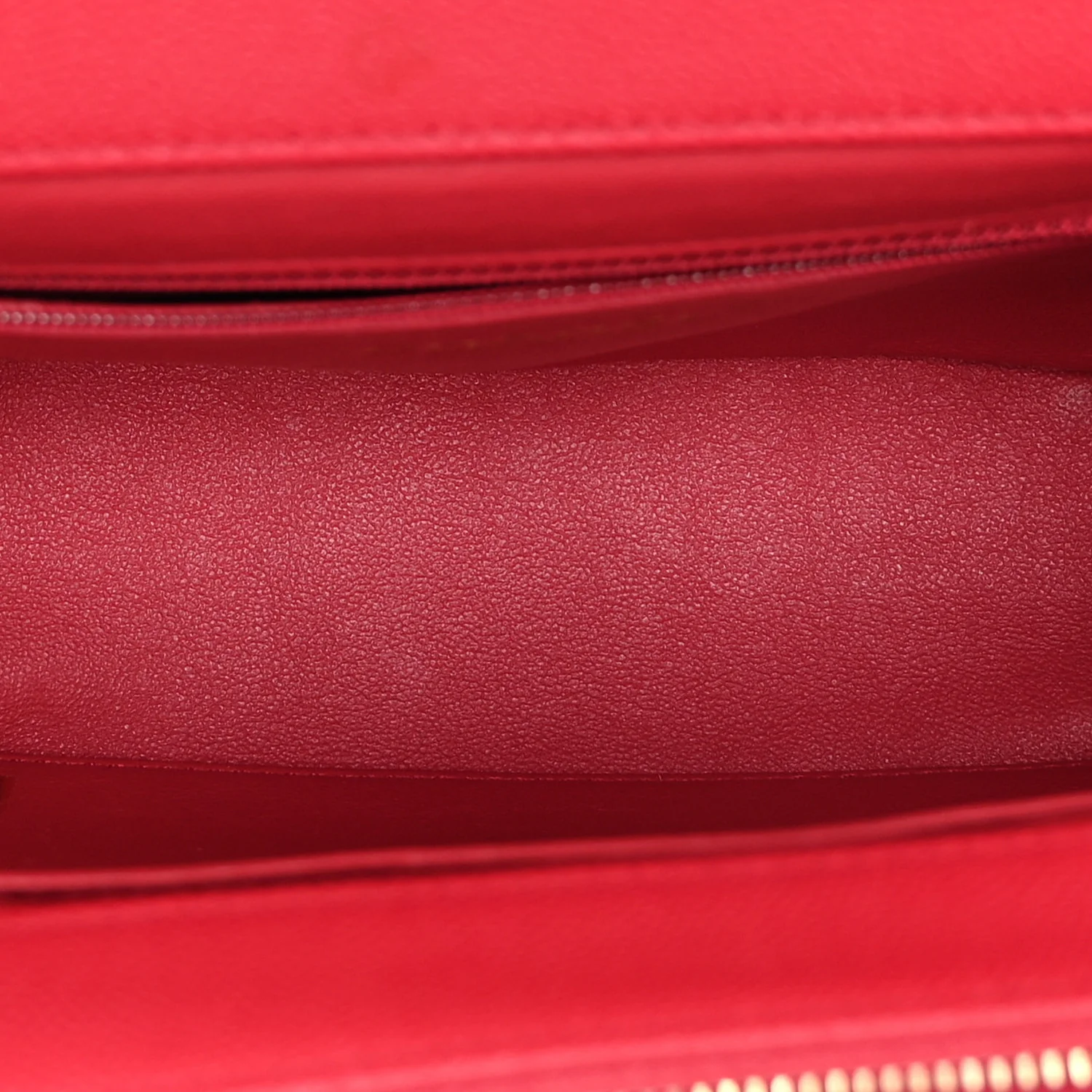 Caviar Quilted Medium Business Affinity Flap Red - Image 5