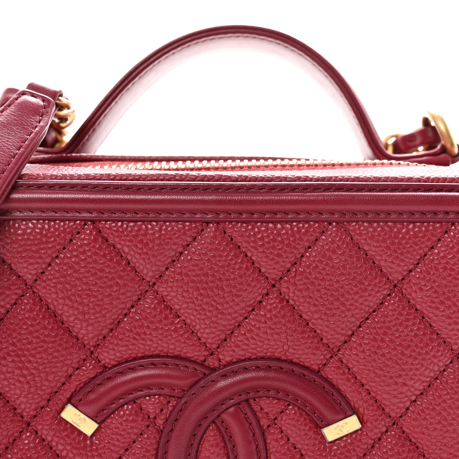 Caviar Quilted Medium CC Filigree Vanity Case Burgundy - Image 9